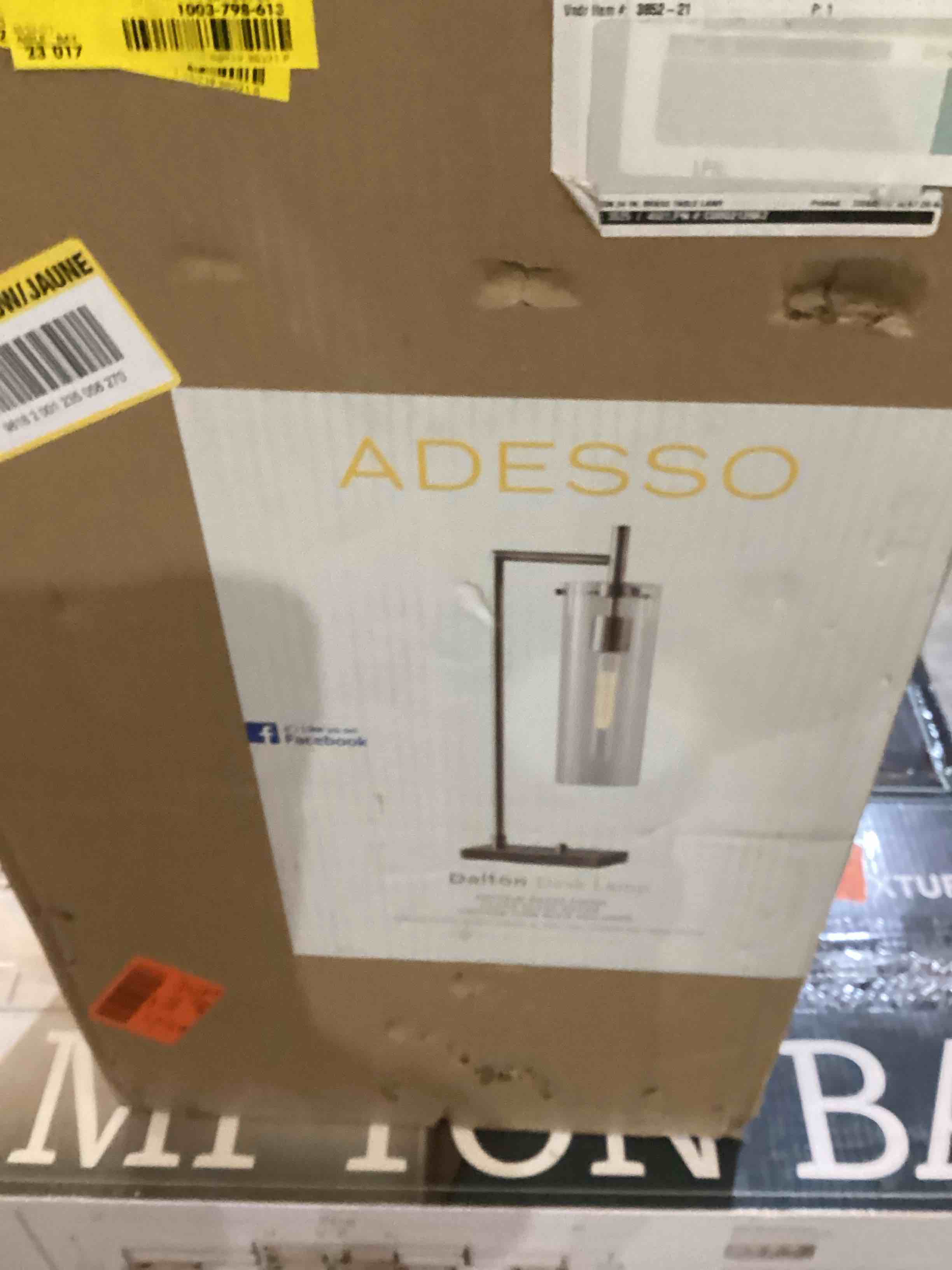 https://s3.amazonaws.com/lotting-images-prod/bidfta/RED5634645_1702496871604.jpeg