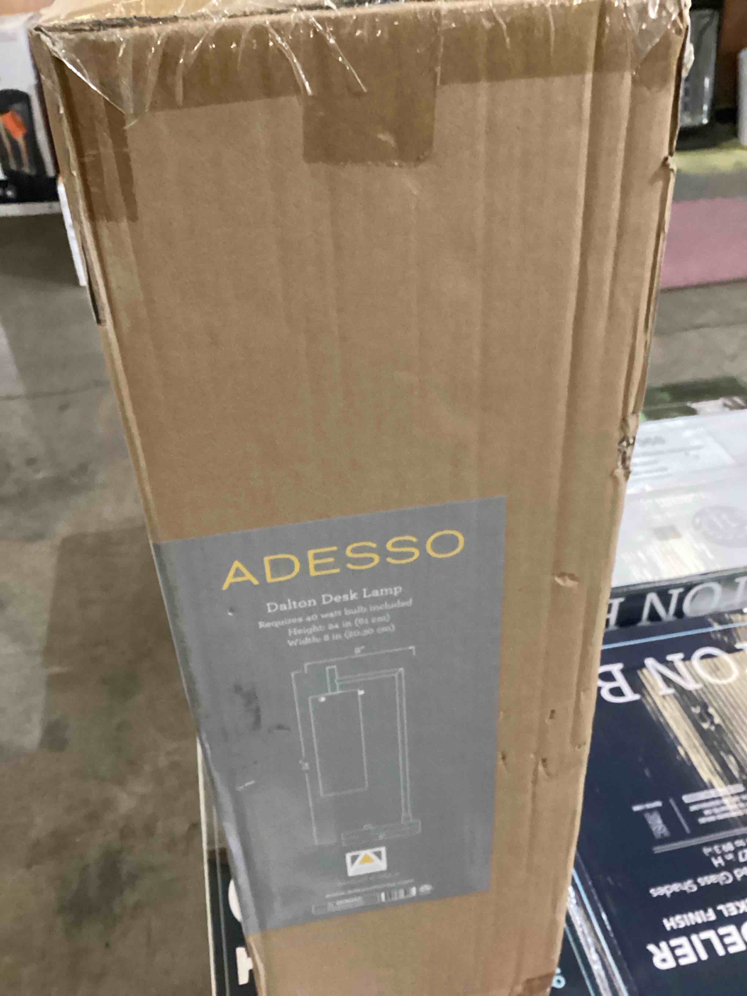 https://s3.amazonaws.com/lotting-images-prod/bidfta/RED5634645_1702496875556.jpeg