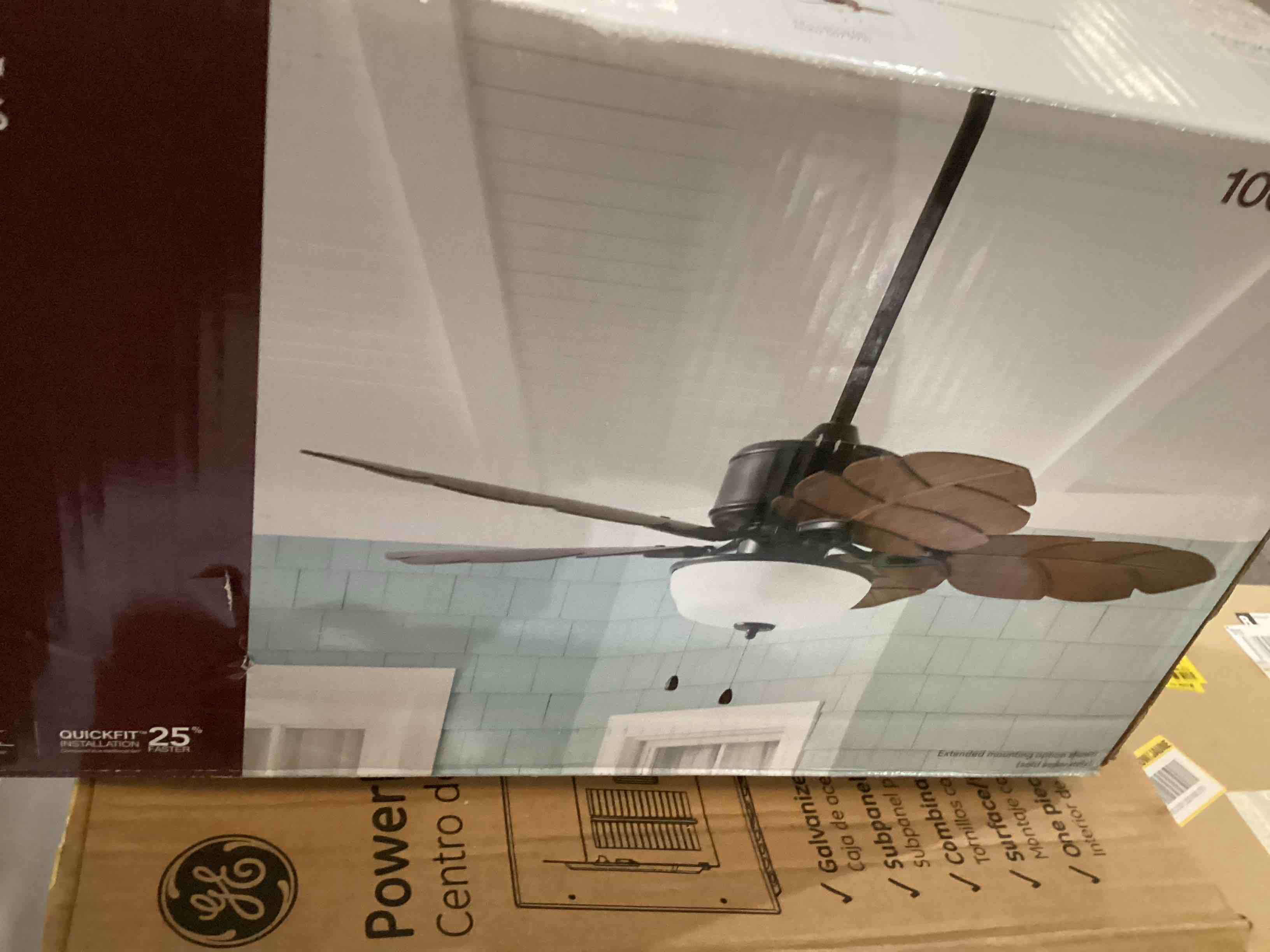 https://s3.amazonaws.com/lotting-images-prod/bidfta/RED5634656_1702496376724.jpeg