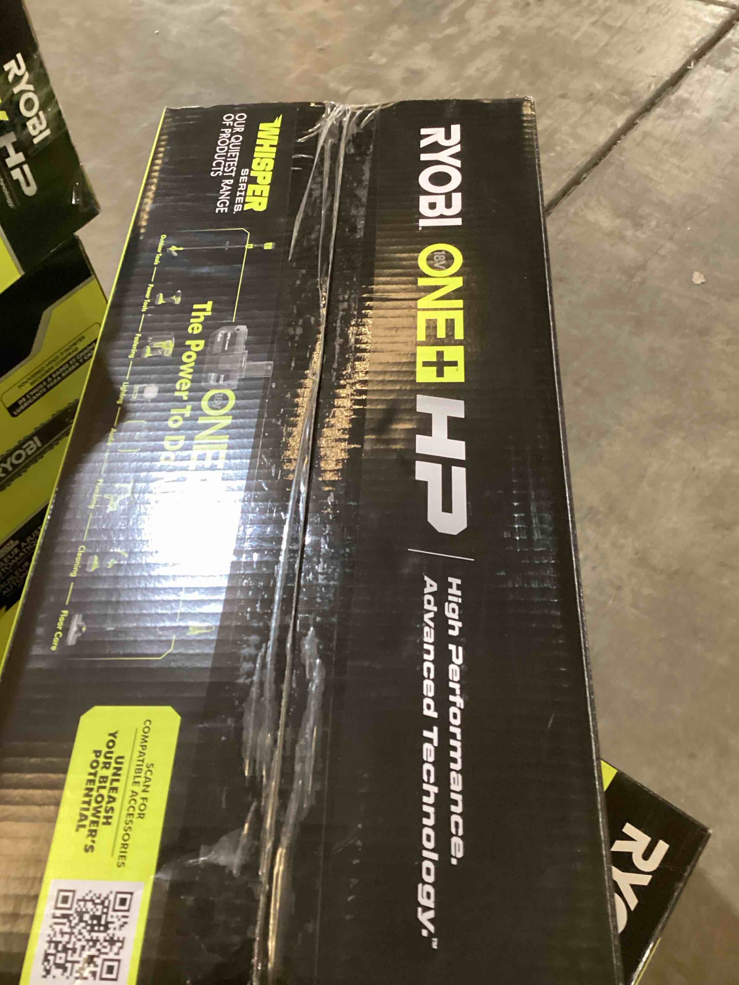 https://s3.amazonaws.com/lotting-images-prod/bidfta/RED5634836_1702656357330.jpeg
