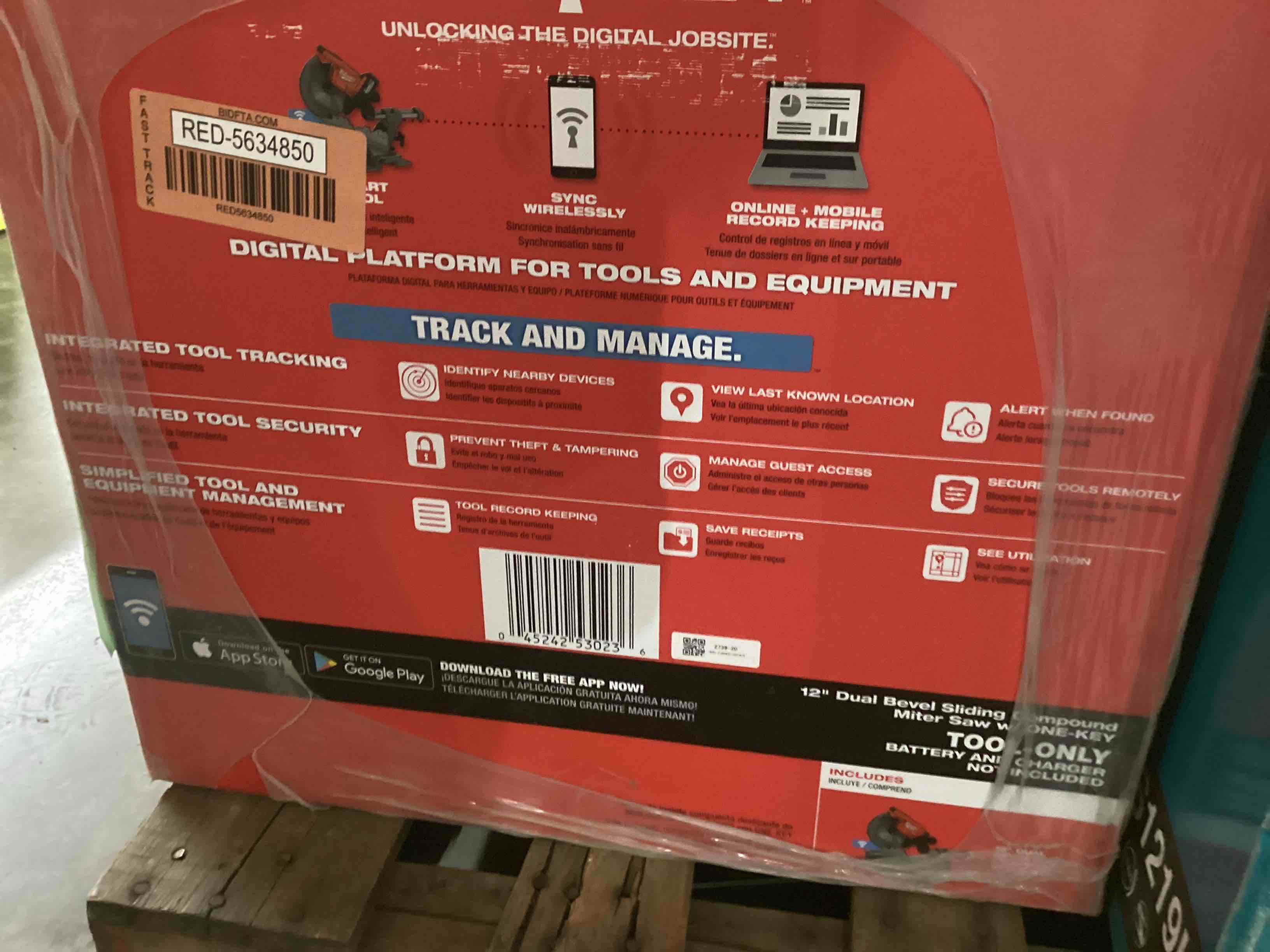 https://s3.amazonaws.com/lotting-images-prod/bidfta/RED5634850_1702658555155.jpeg