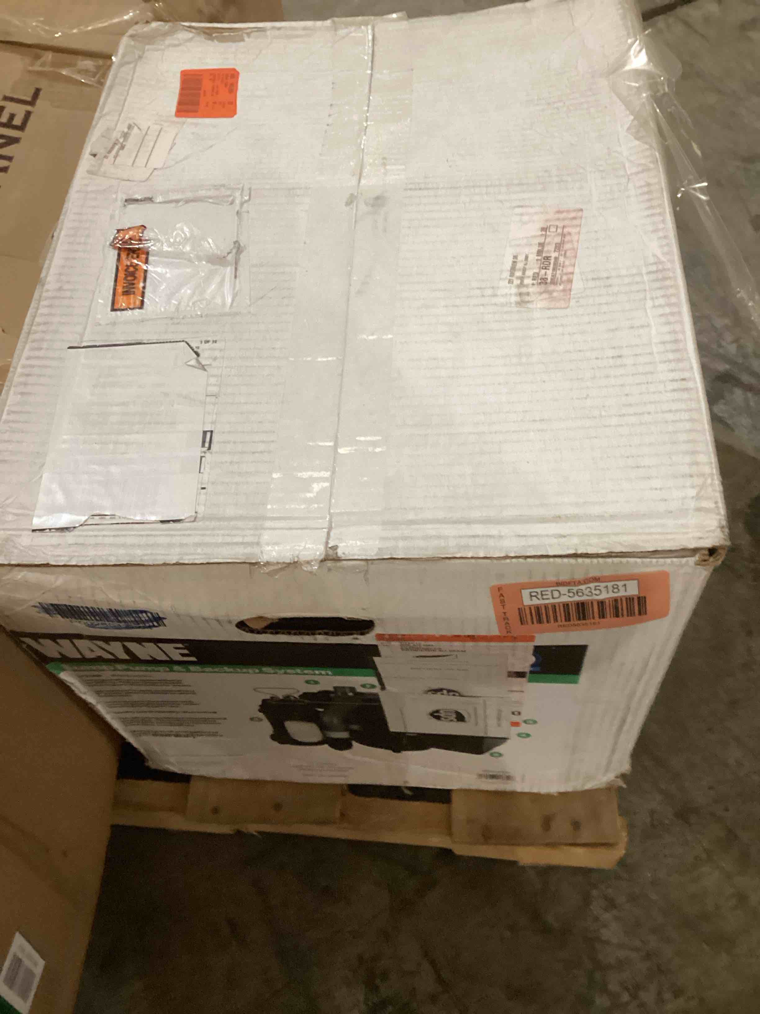 https://s3.amazonaws.com/lotting-images-prod/bidfta/RED5635181_1703172630992.jpeg