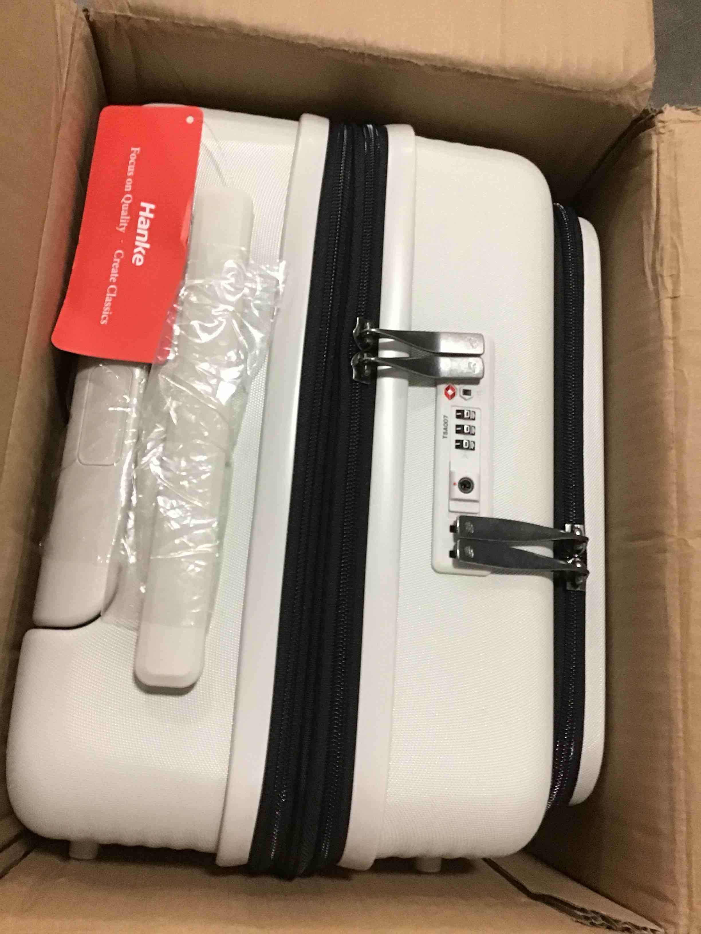 https://s3.amazonaws.com/lotting-images-prod/bidfta/RED5636620_1708445963927.jpeg