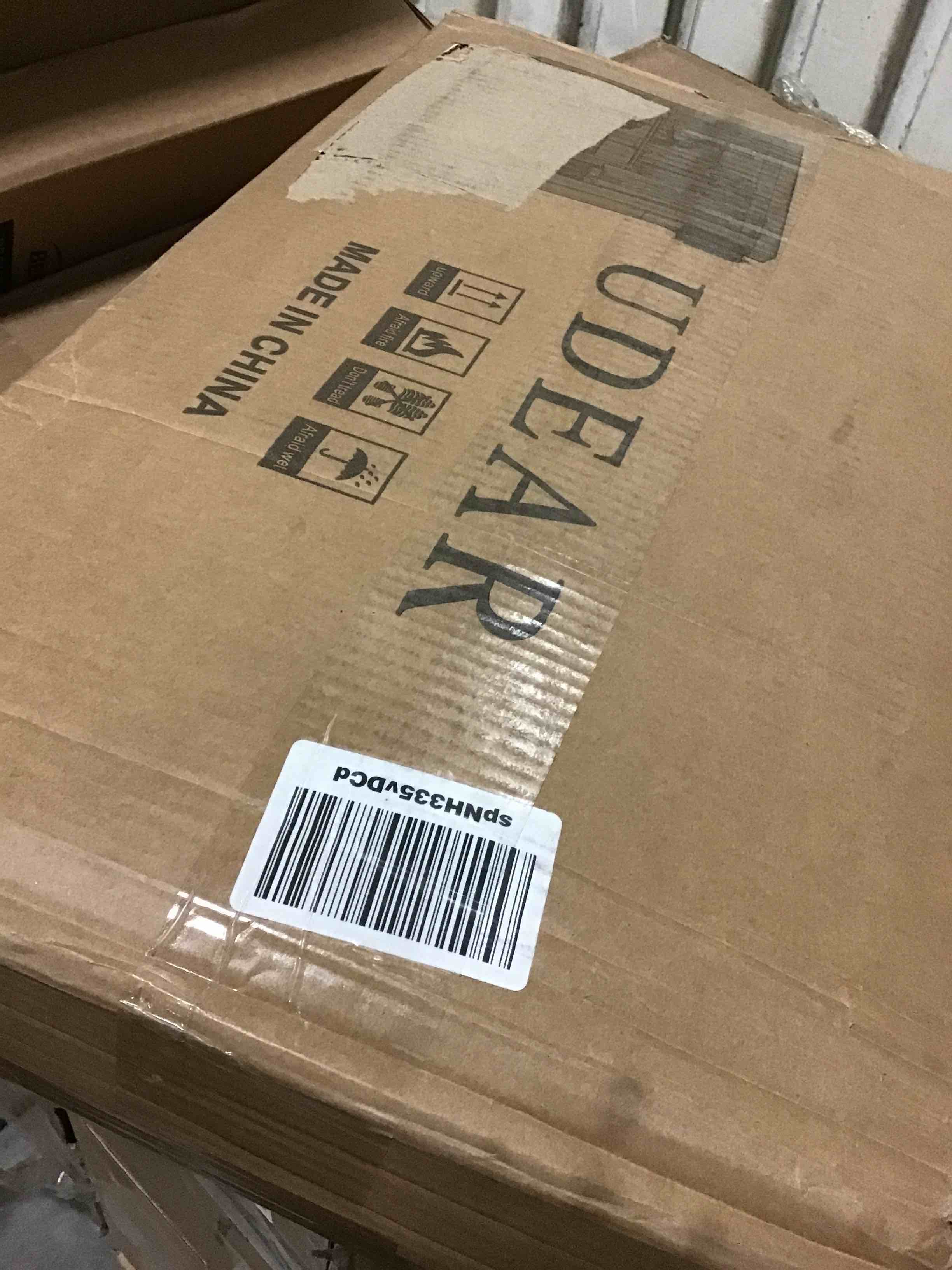 https://s3.amazonaws.com/lotting-images-prod/bidfta/RED5636628_1708447258716.jpeg