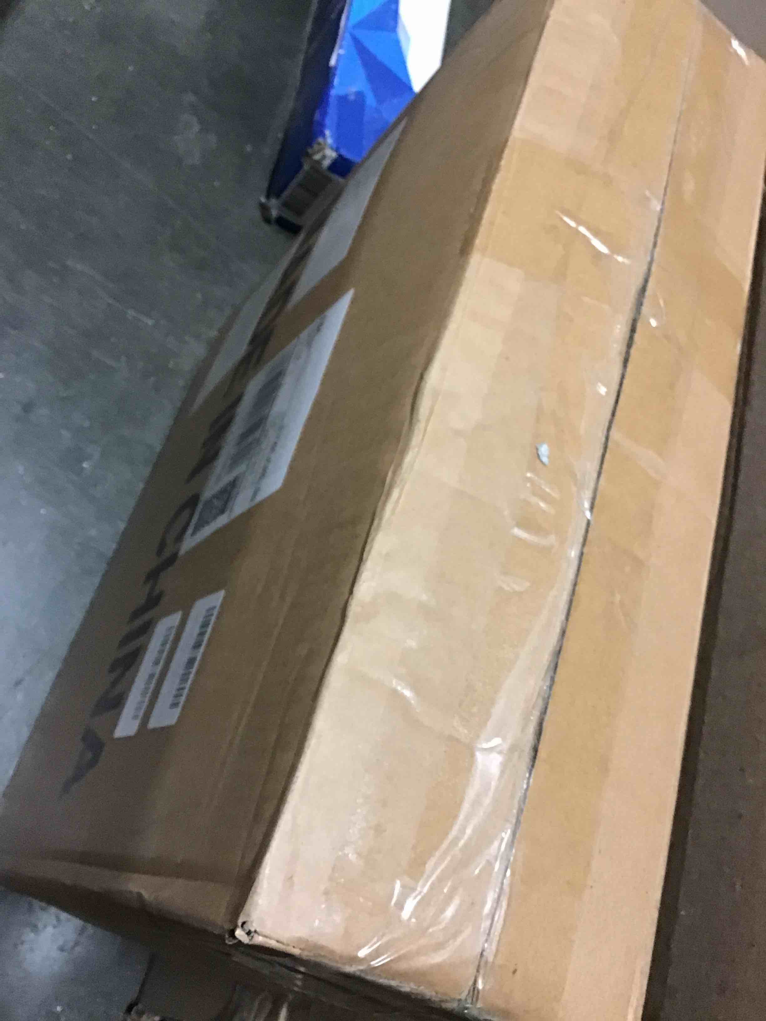 https://s3.amazonaws.com/lotting-images-prod/bidfta/RED5636768_1708550638112.jpeg