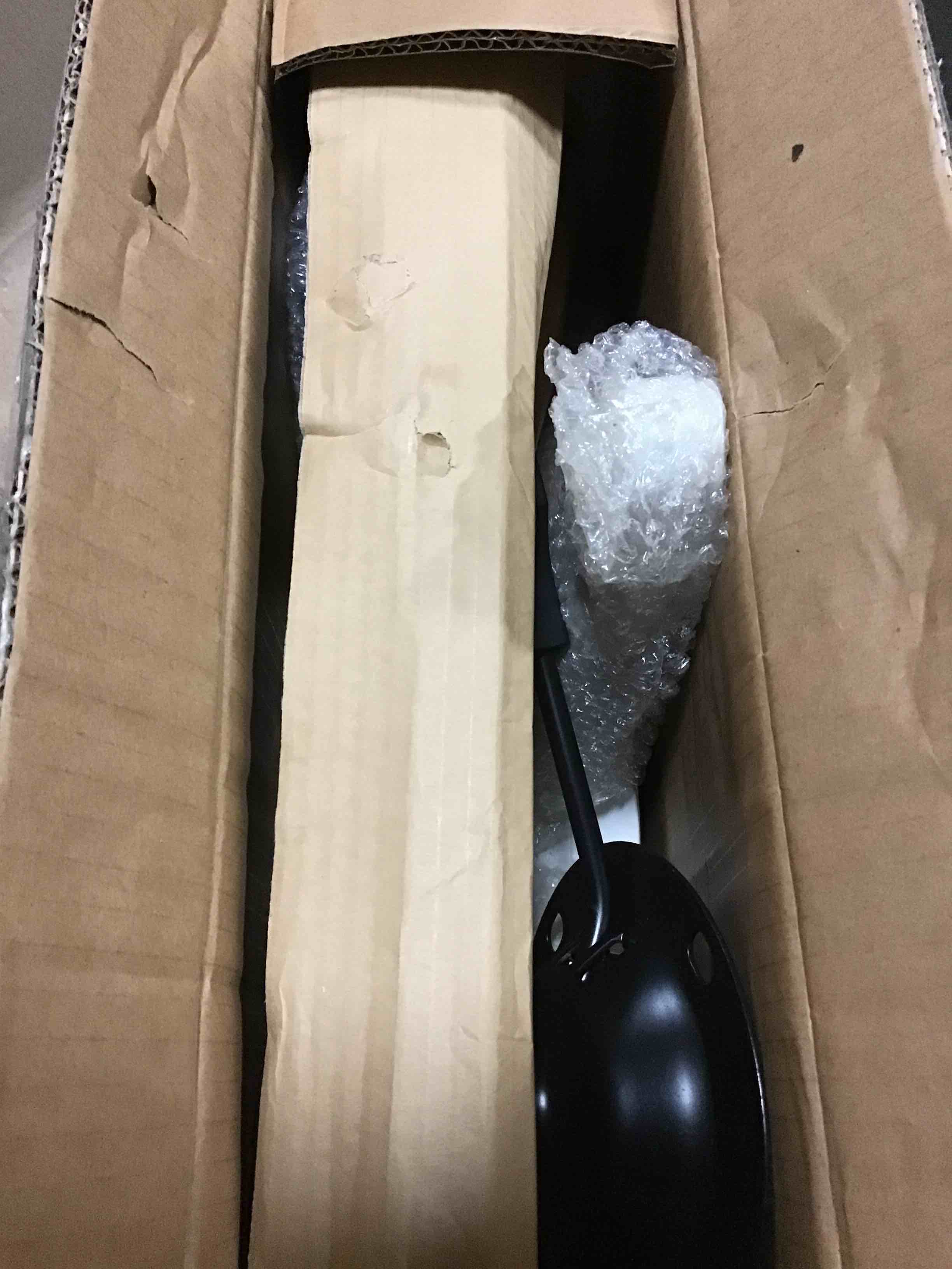 https://s3.amazonaws.com/lotting-images-prod/bidfta/RED5636768_1708550680843.jpeg