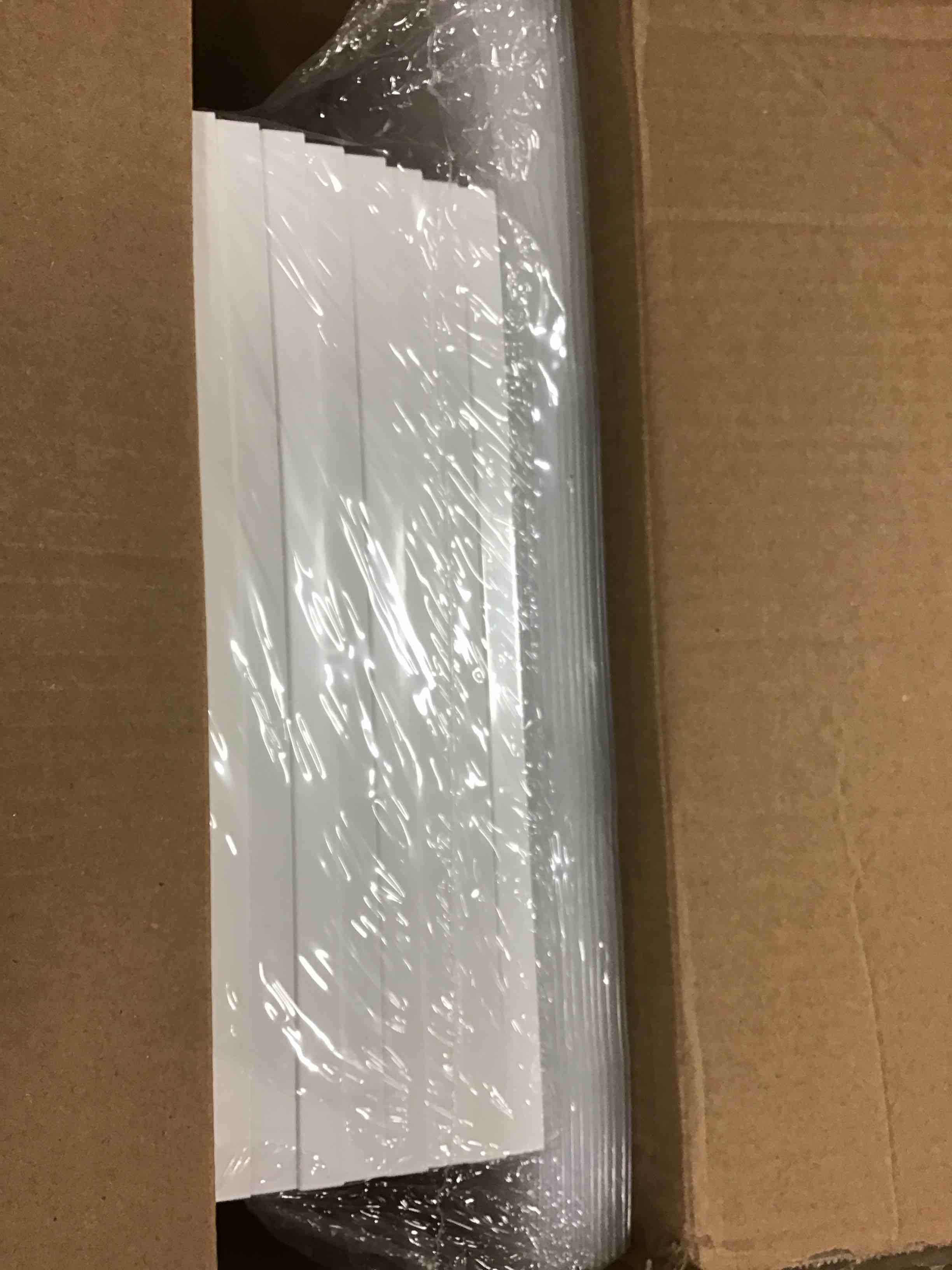 https://s3.amazonaws.com/lotting-images-prod/bidfta/RED5638383_1715287765138.jpeg