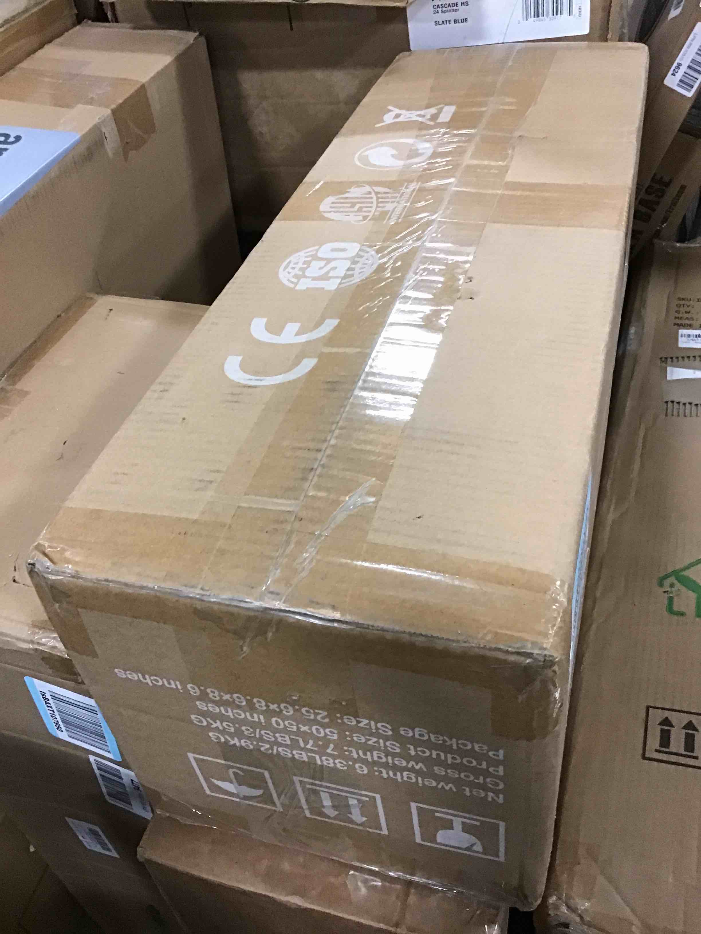 https://s3.amazonaws.com/lotting-images-prod/bidfta/RED5638620_1715787382659.jpeg