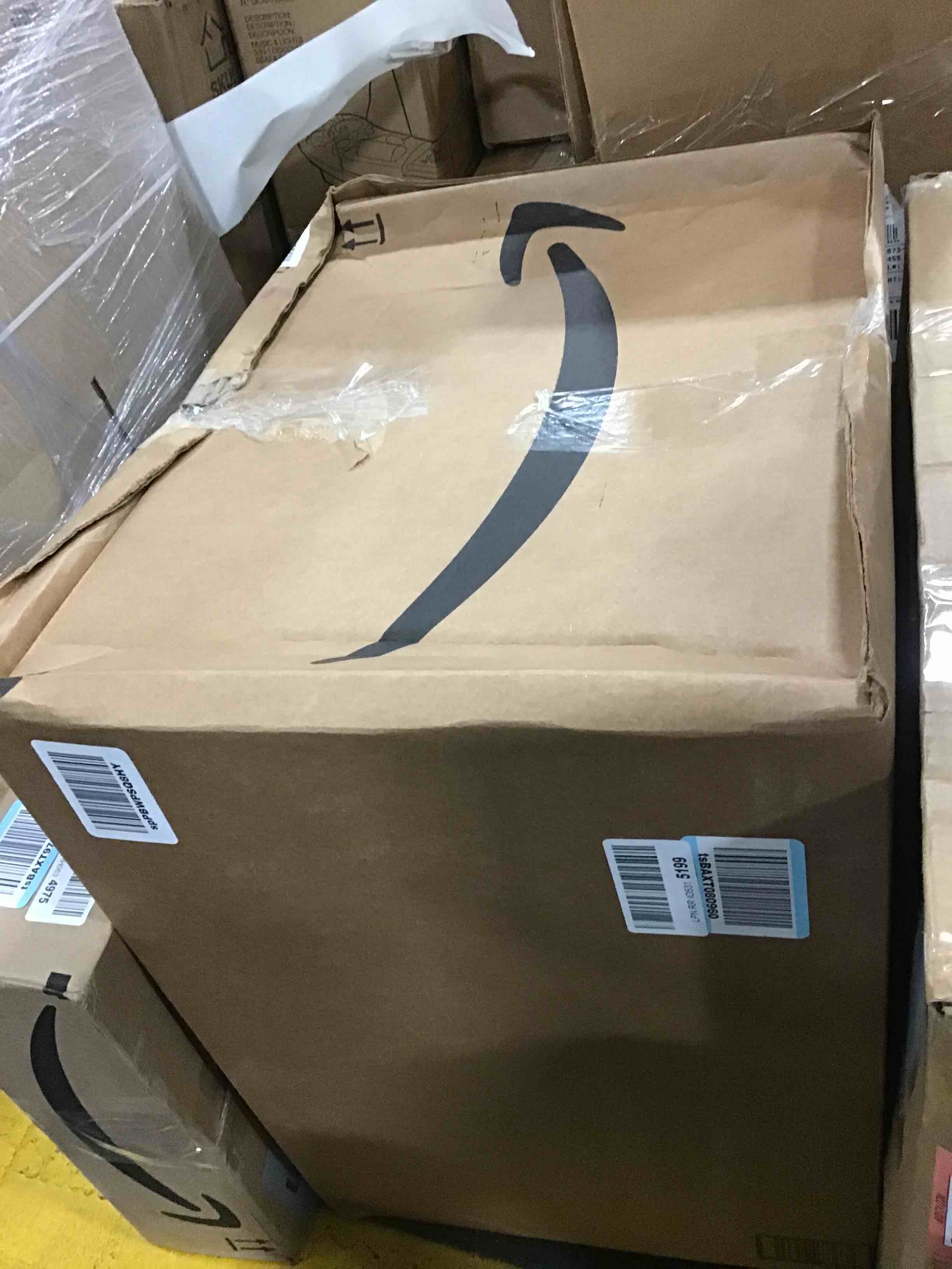 https://s3.amazonaws.com/lotting-images-prod/bidfta/RED5638752_1715865277054.jpeg