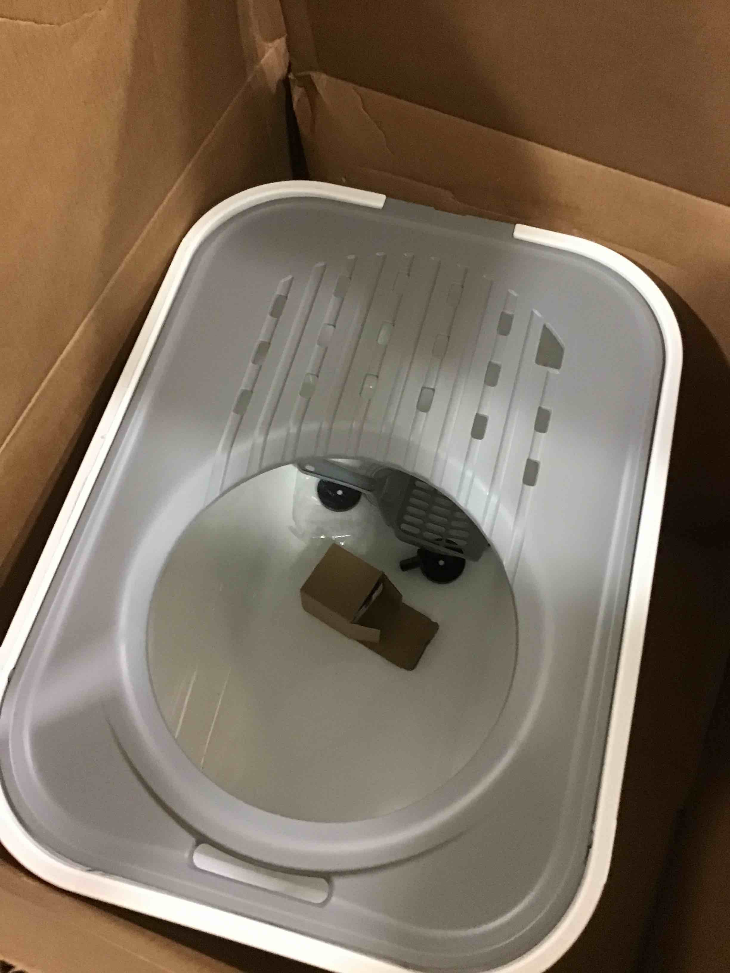 https://s3.amazonaws.com/lotting-images-prod/bidfta/RED5638752_1715865315298.jpeg