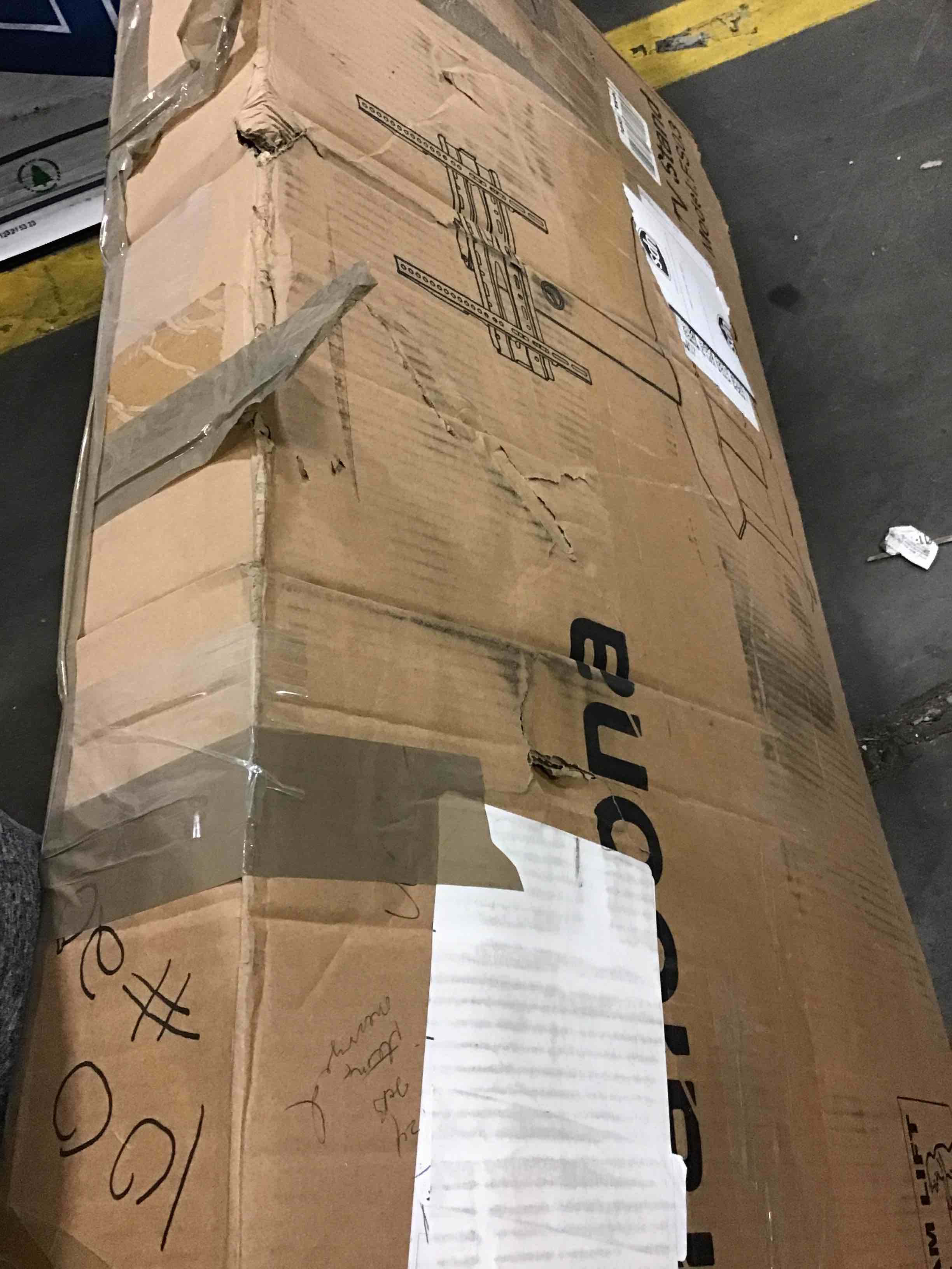 https://s3.amazonaws.com/lotting-images-prod/bidfta/RED5638765_1715866303429.jpeg