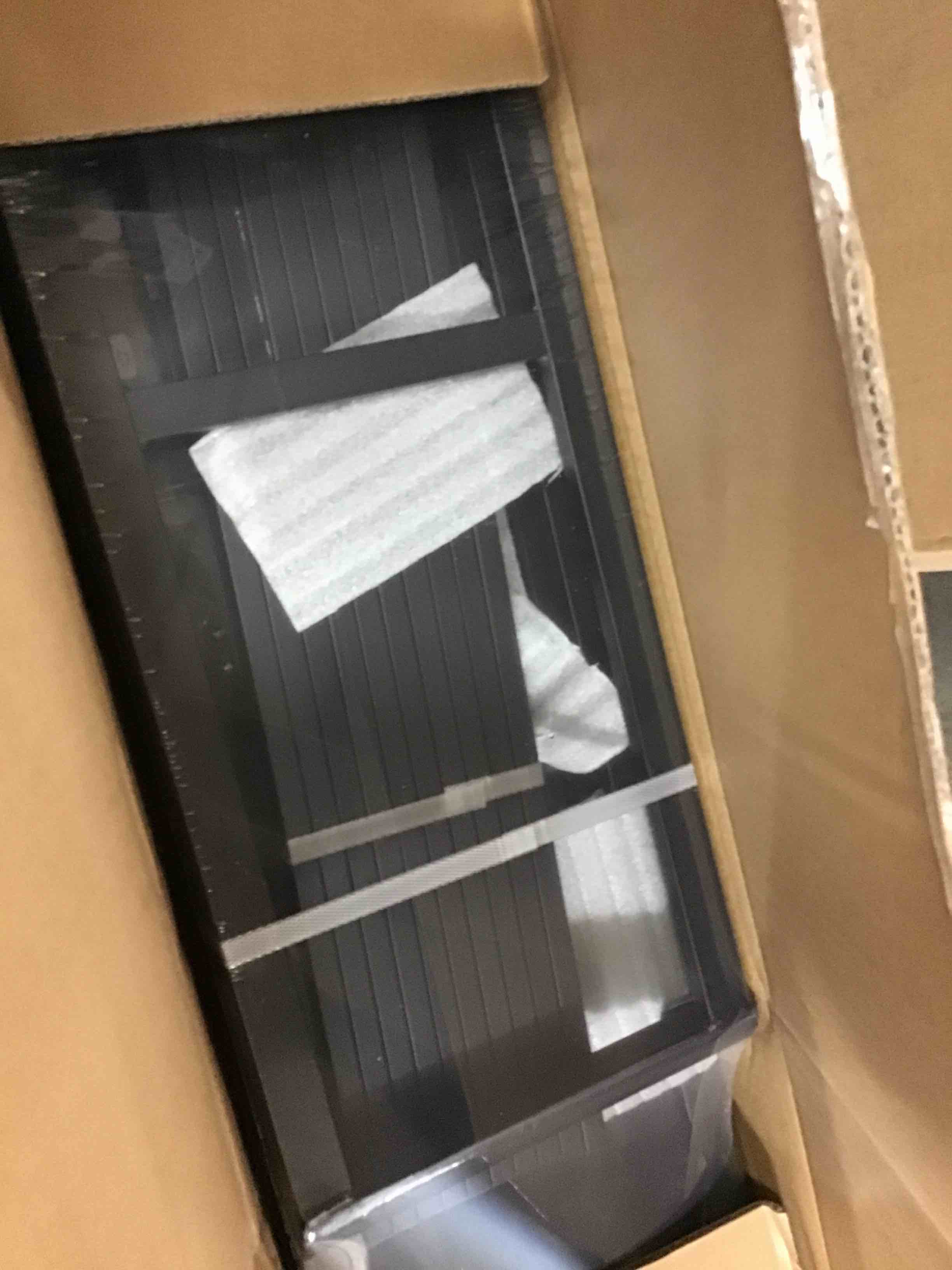 https://s3.amazonaws.com/lotting-images-prod/bidfta/RED5638767_1715866473120.jpeg