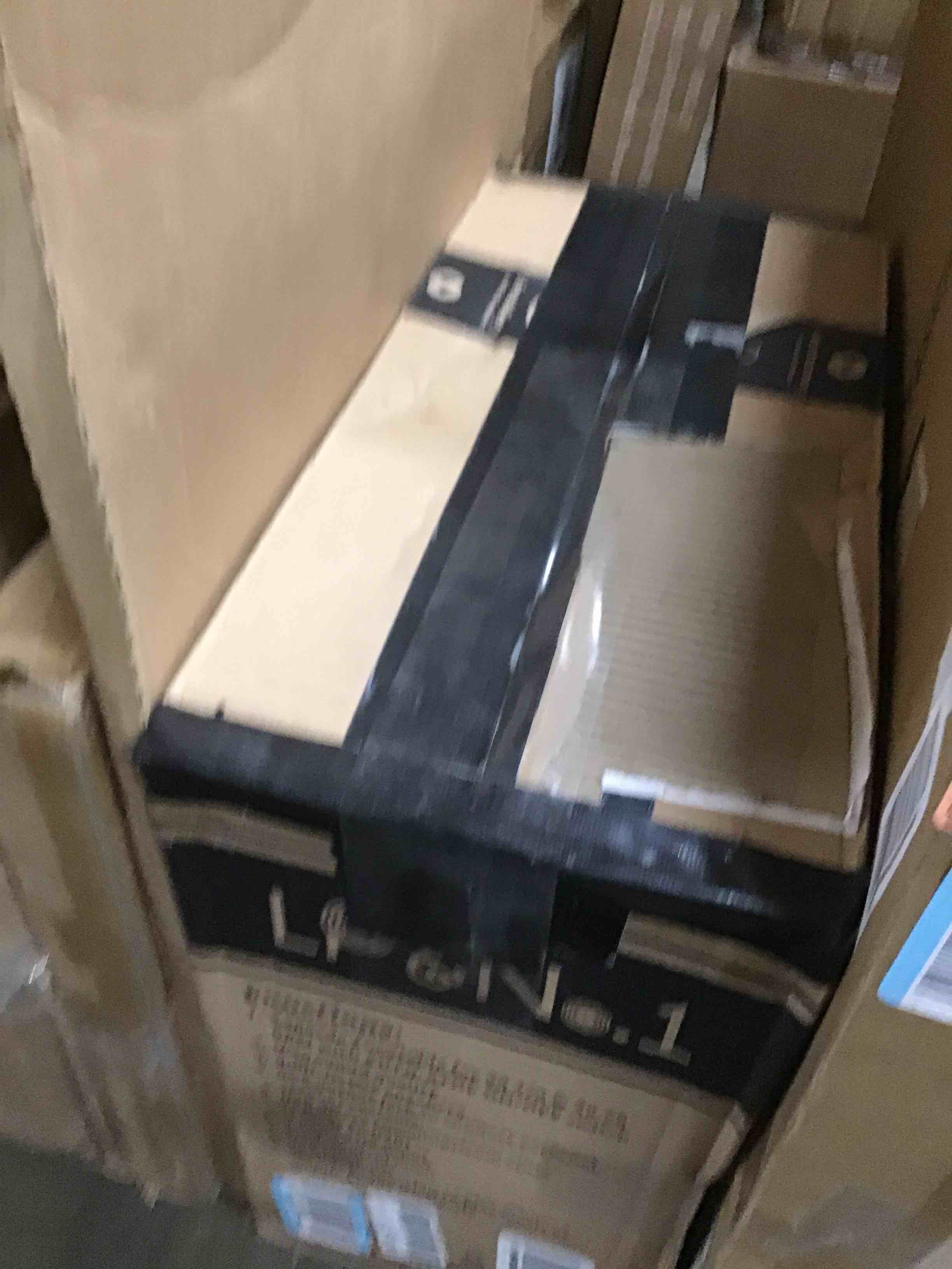 https://s3.amazonaws.com/lotting-images-prod/bidfta/RED5640452_1707418208941.jpeg