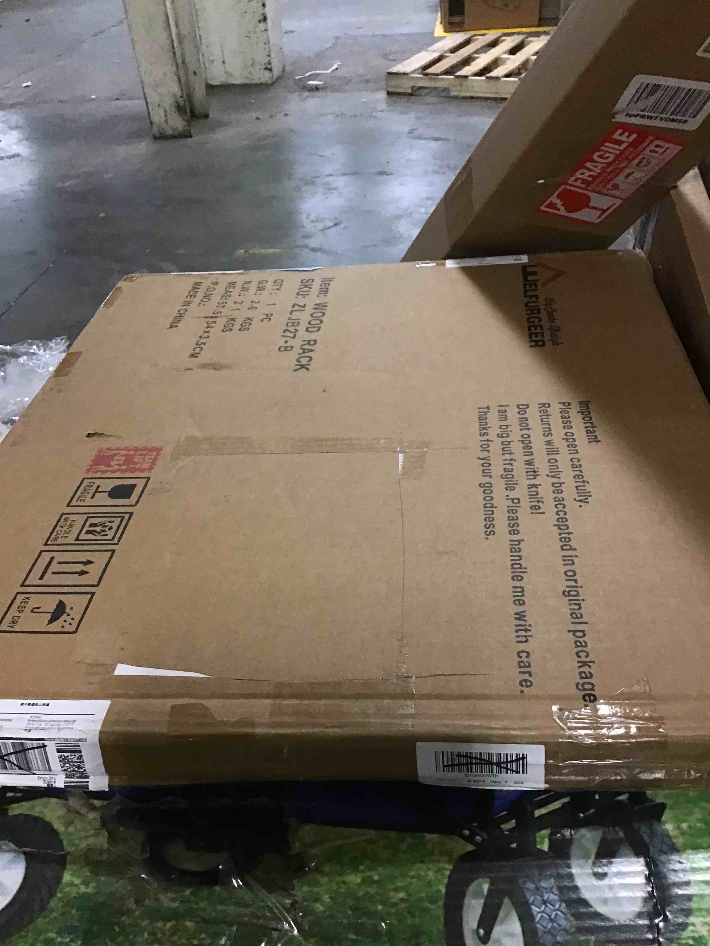 https://s3.amazonaws.com/lotting-images-prod/bidfta/RED5641717_1710254514300.jpeg