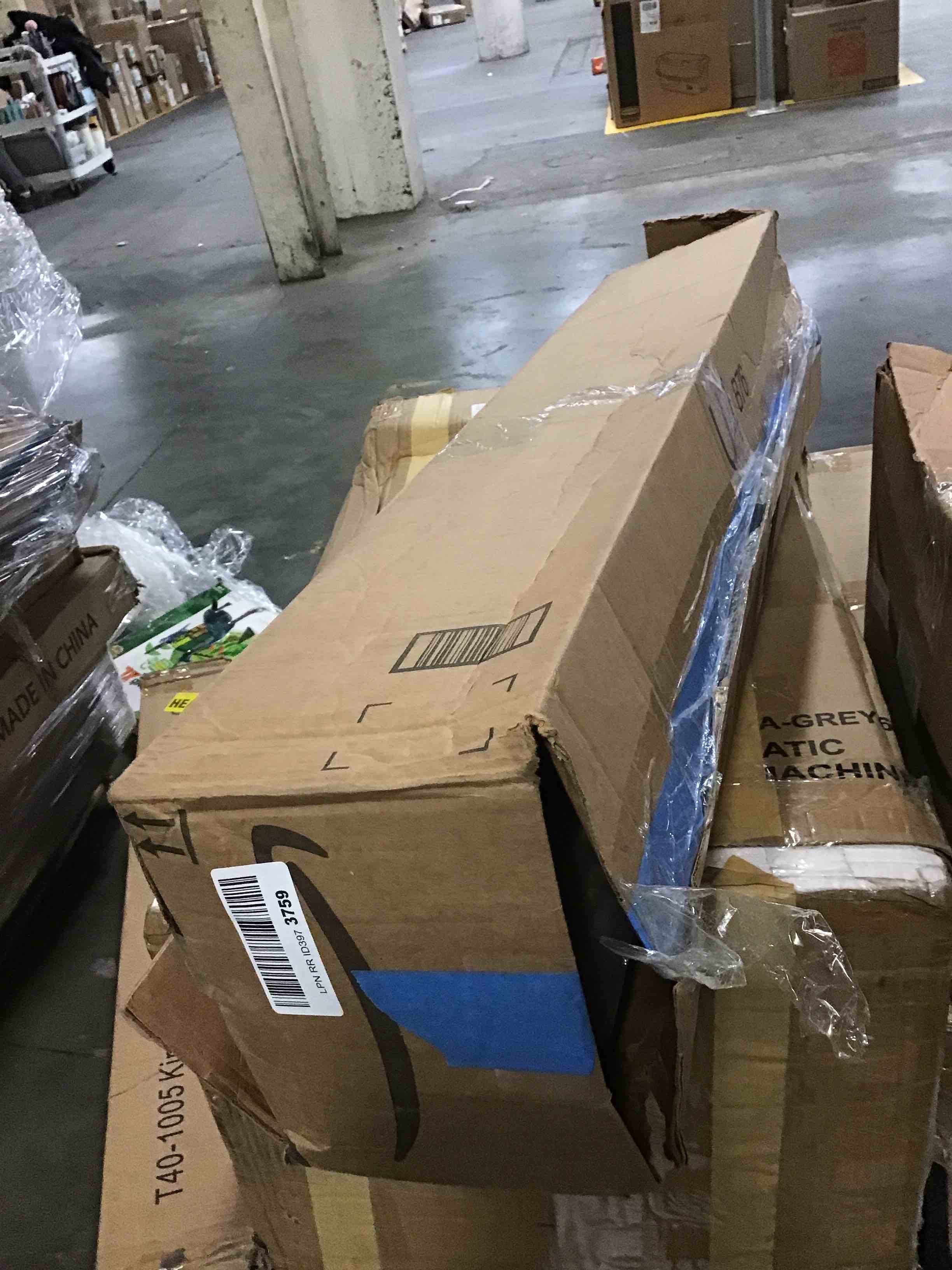 https://s3.amazonaws.com/lotting-images-prod/bidfta/RED5641722_1710254940604.jpeg