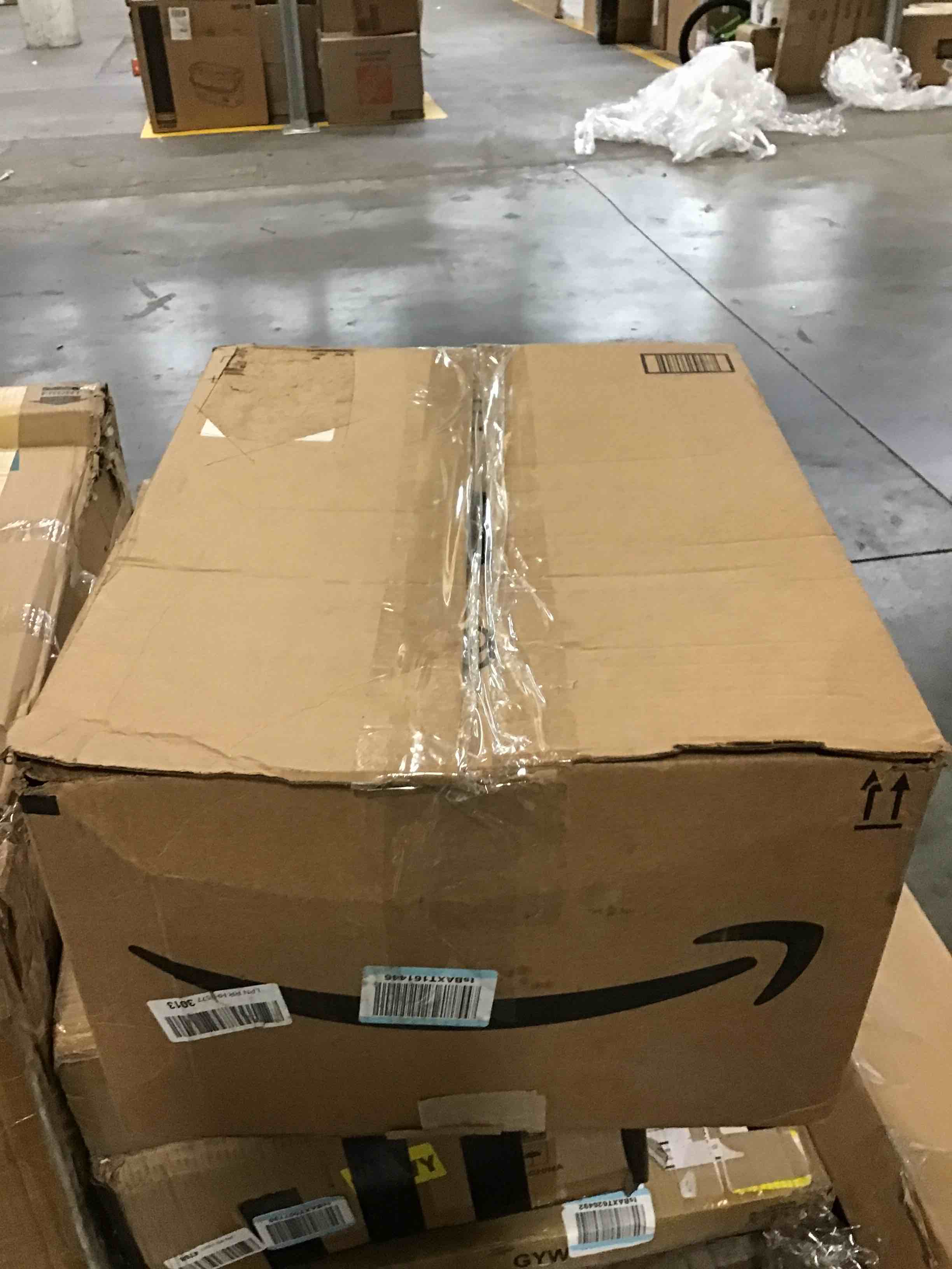 https://s3.amazonaws.com/lotting-images-prod/bidfta/RED5641724_1710255084844.jpeg