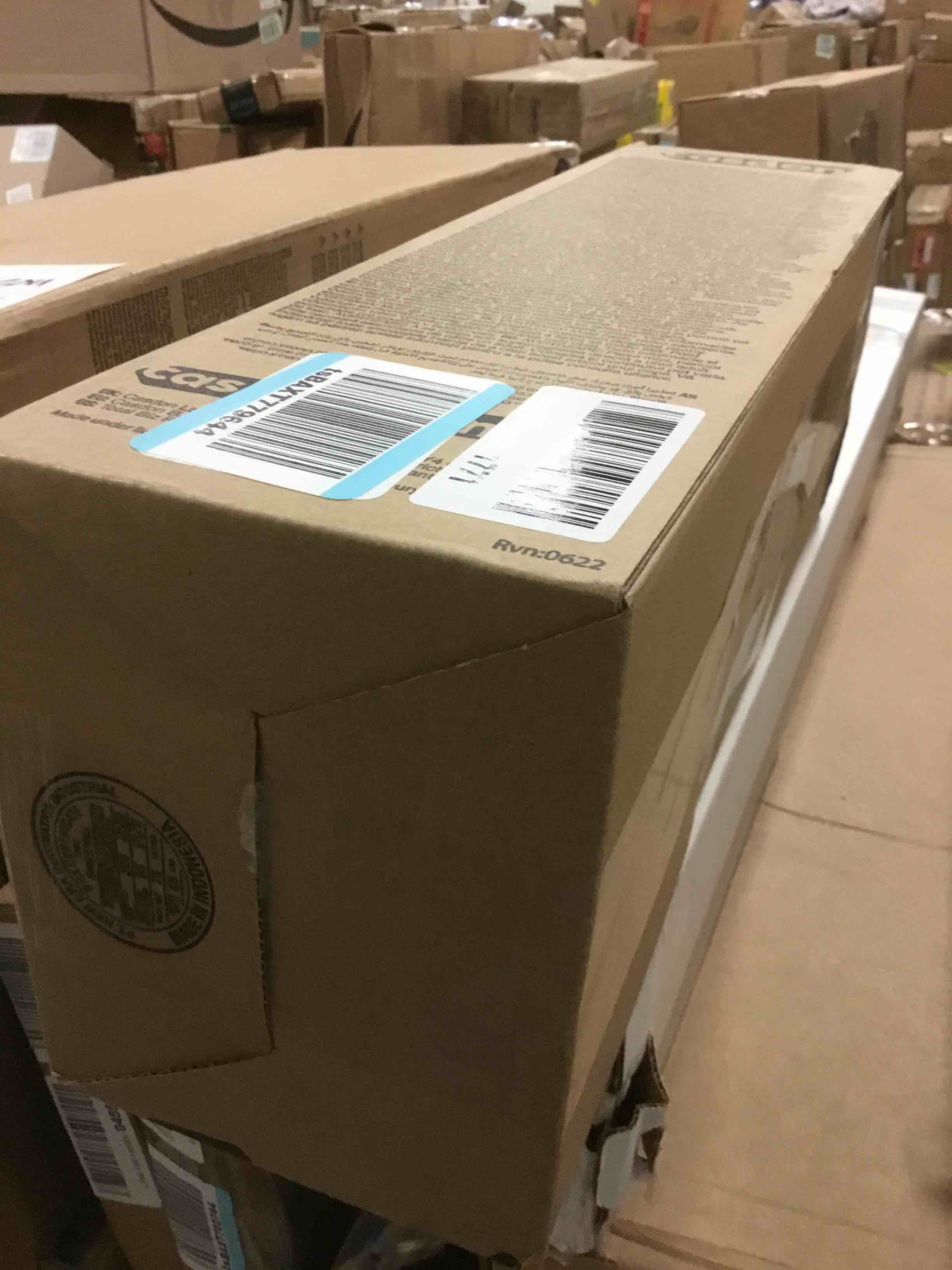 https://s3.amazonaws.com/lotting-images-prod/bidfta/RED5642037_1706277663921.jpeg
