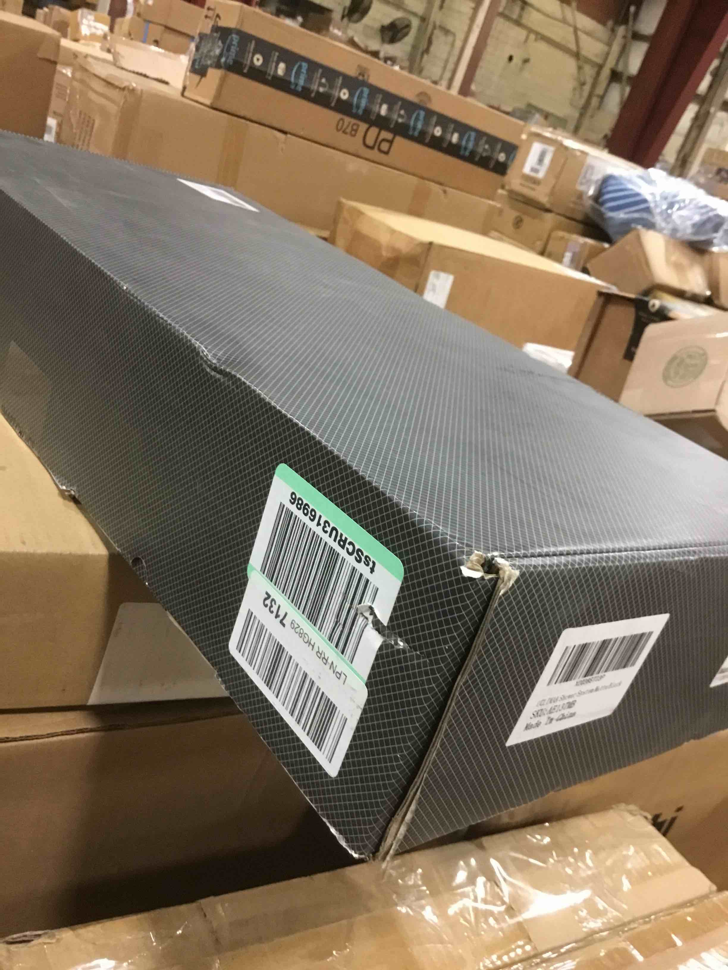 https://s3.amazonaws.com/lotting-images-prod/bidfta/RED5642206_1706637486495.jpeg