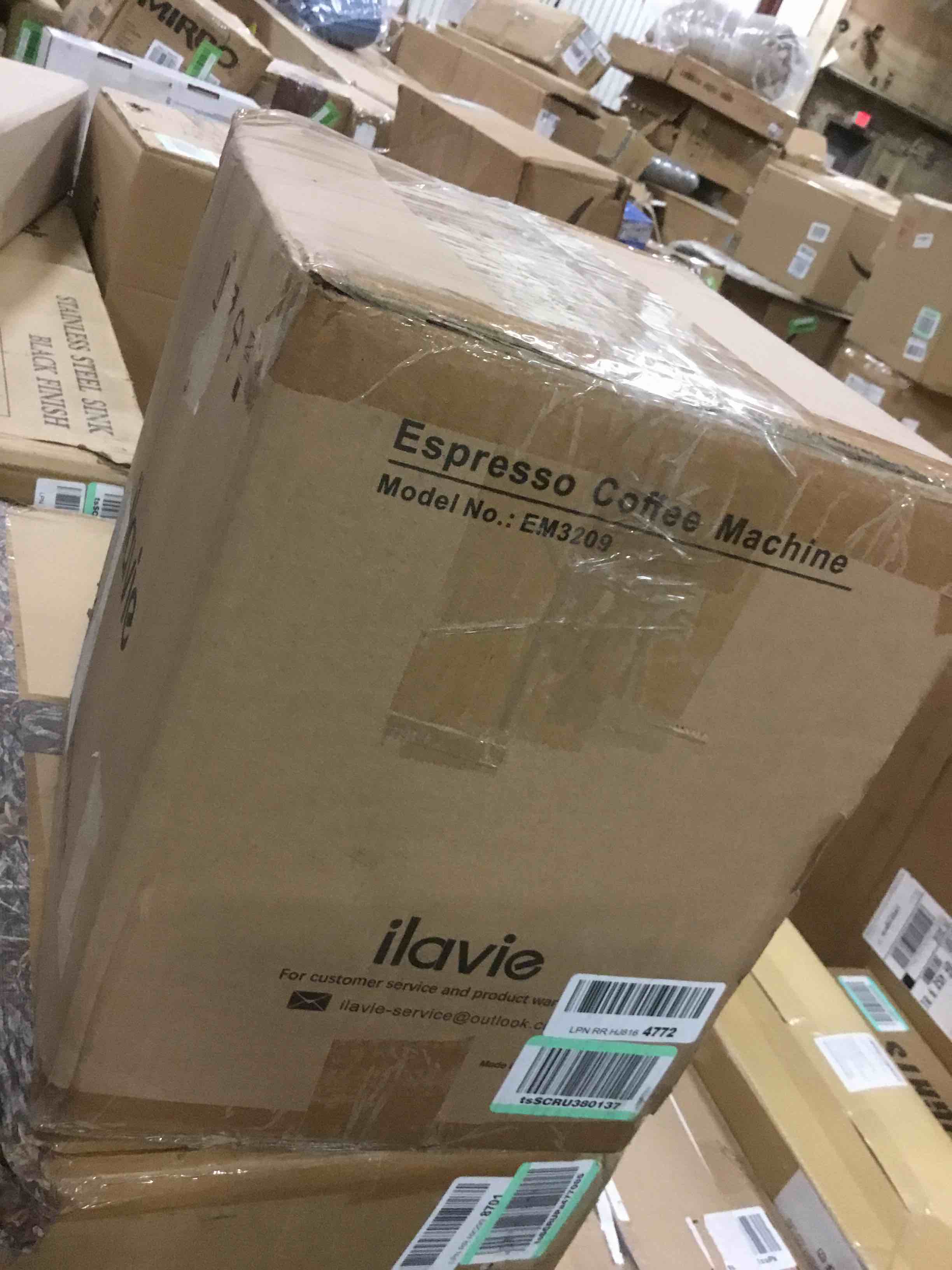https://s3.amazonaws.com/lotting-images-prod/bidfta/RED5642408_1706898979526.jpeg
