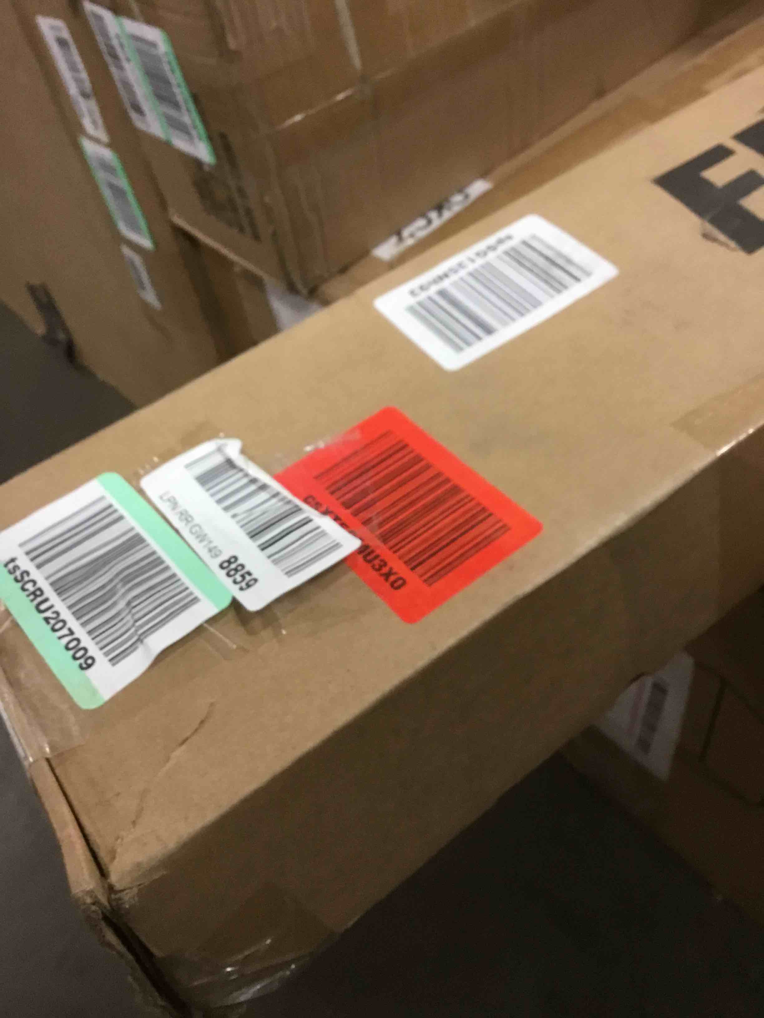 https://s3.amazonaws.com/lotting-images-prod/bidfta/RED5642523_1707158012947.jpeg