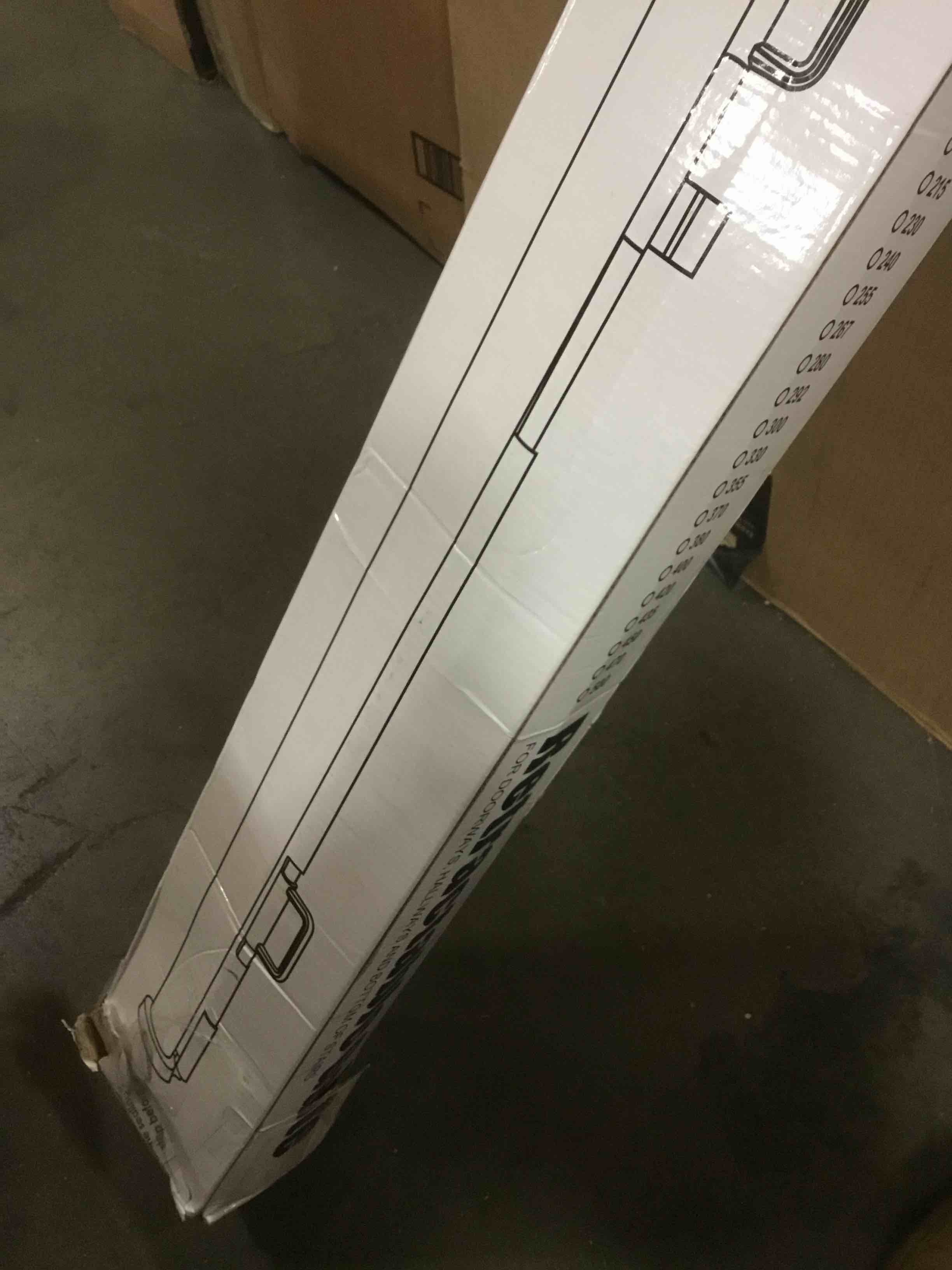 https://s3.amazonaws.com/lotting-images-prod/bidfta/RED5642531_1707159147656.jpeg