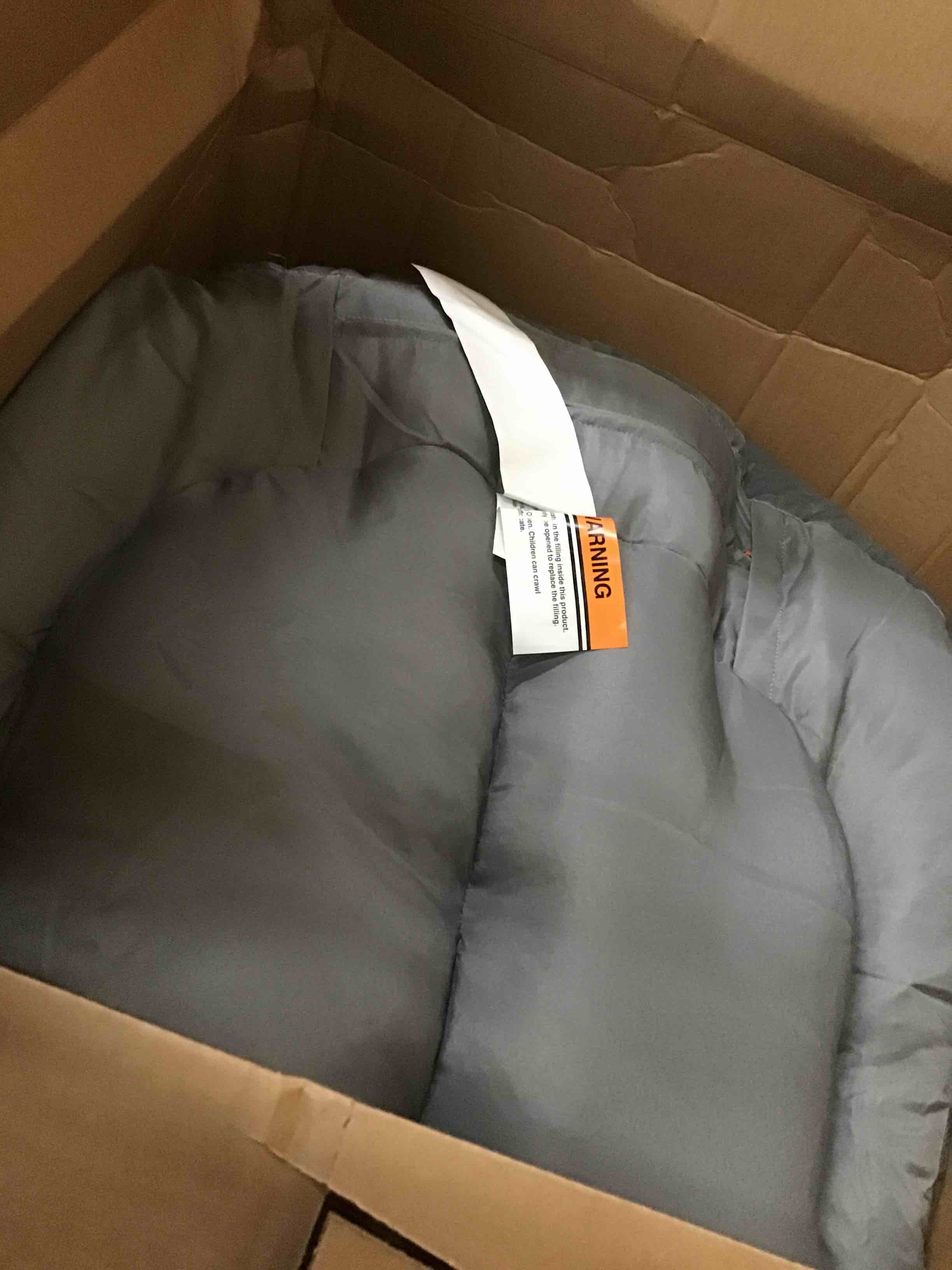 https://s3.amazonaws.com/lotting-images-prod/bidfta/RED5643502_1704205880107.jpeg