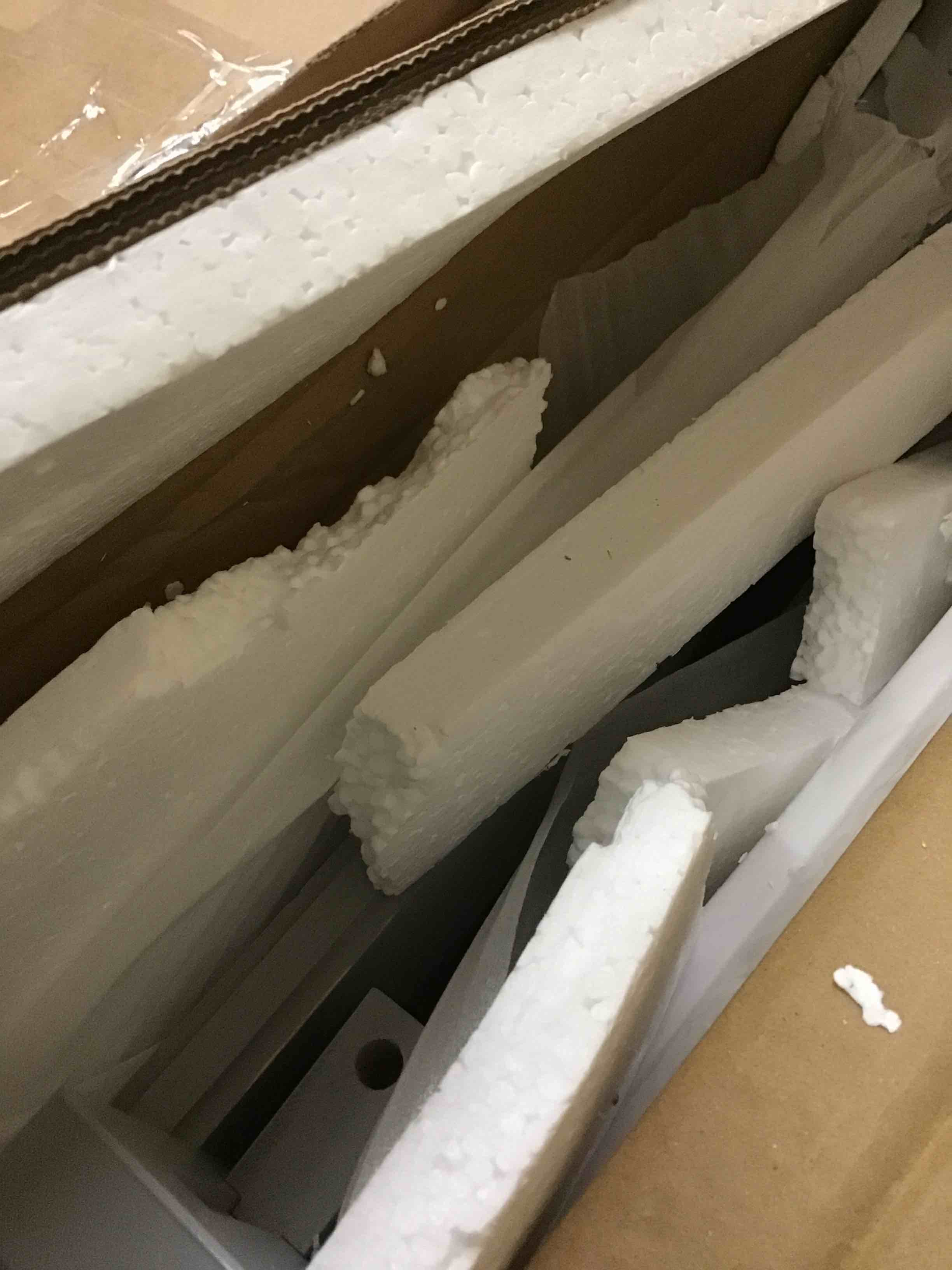 https://s3.amazonaws.com/lotting-images-prod/bidfta/RED5643505_1704206424764.jpeg