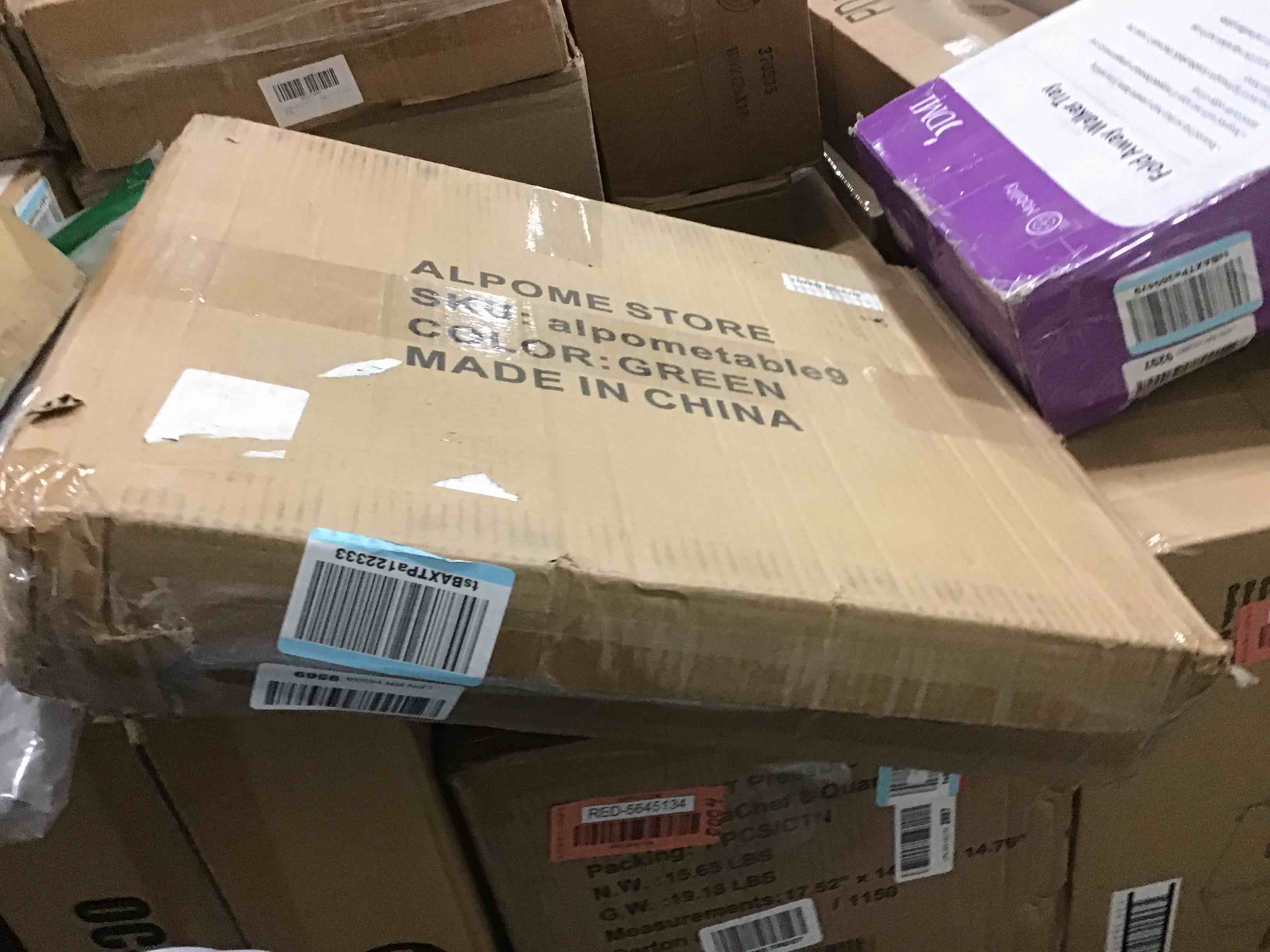 https://s3.amazonaws.com/lotting-images-prod/bidfta/RED5645135_1704208715675.jpeg