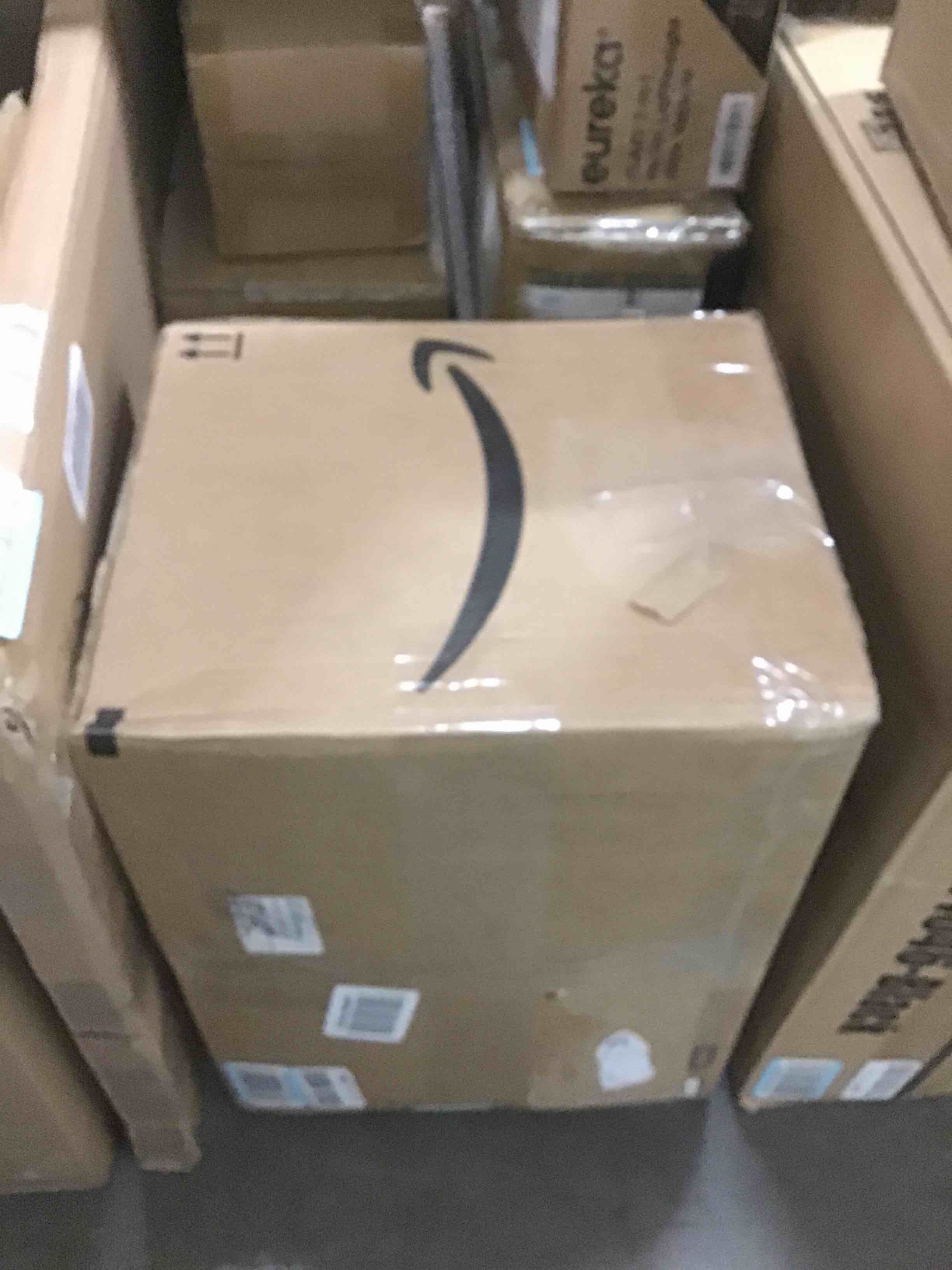https://s3.amazonaws.com/lotting-images-prod/bidfta/RED5645140_1704209222888.jpeg