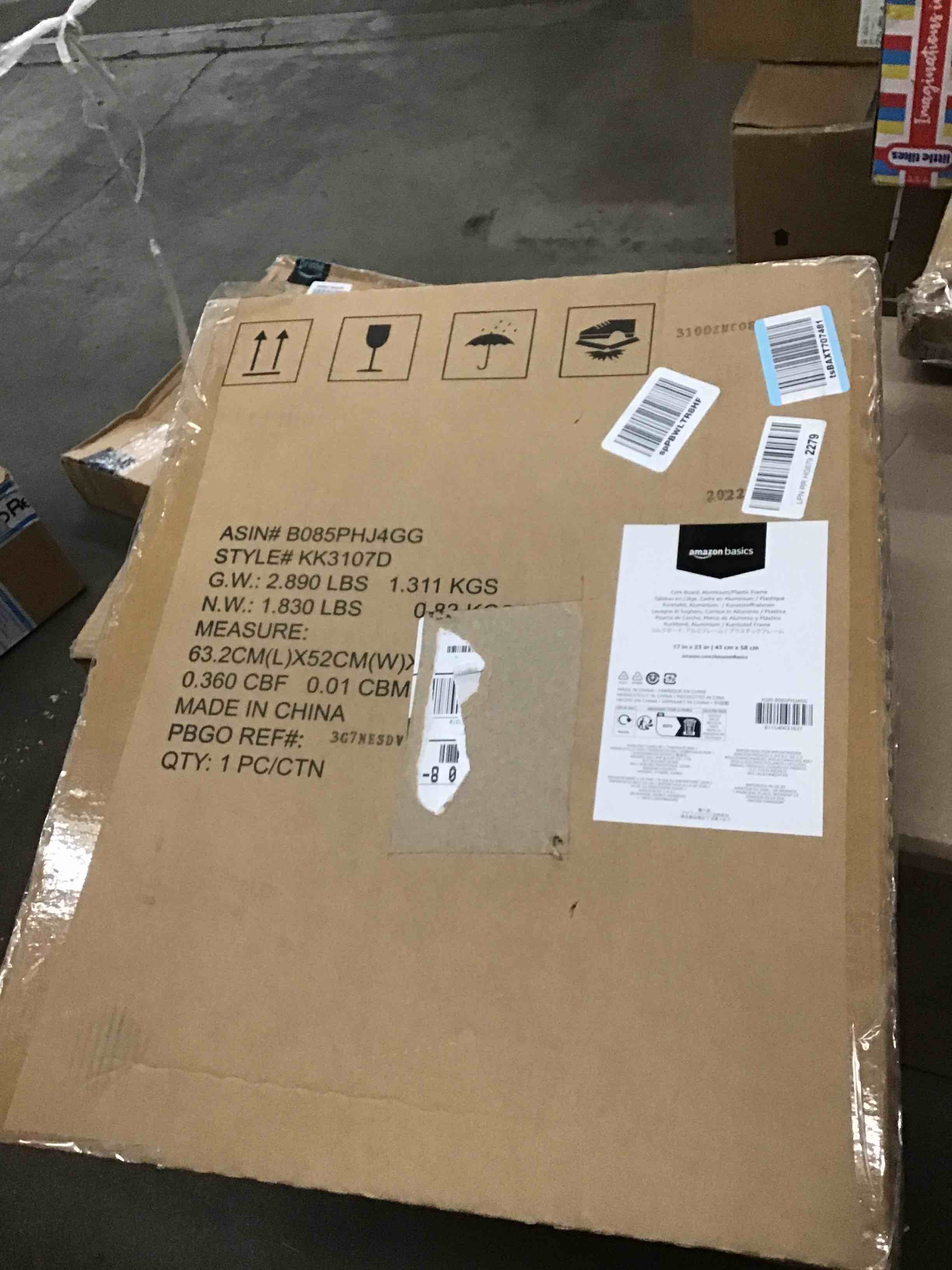 https://s3.amazonaws.com/lotting-images-prod/bidfta/RED5645394_1704557103250.jpeg