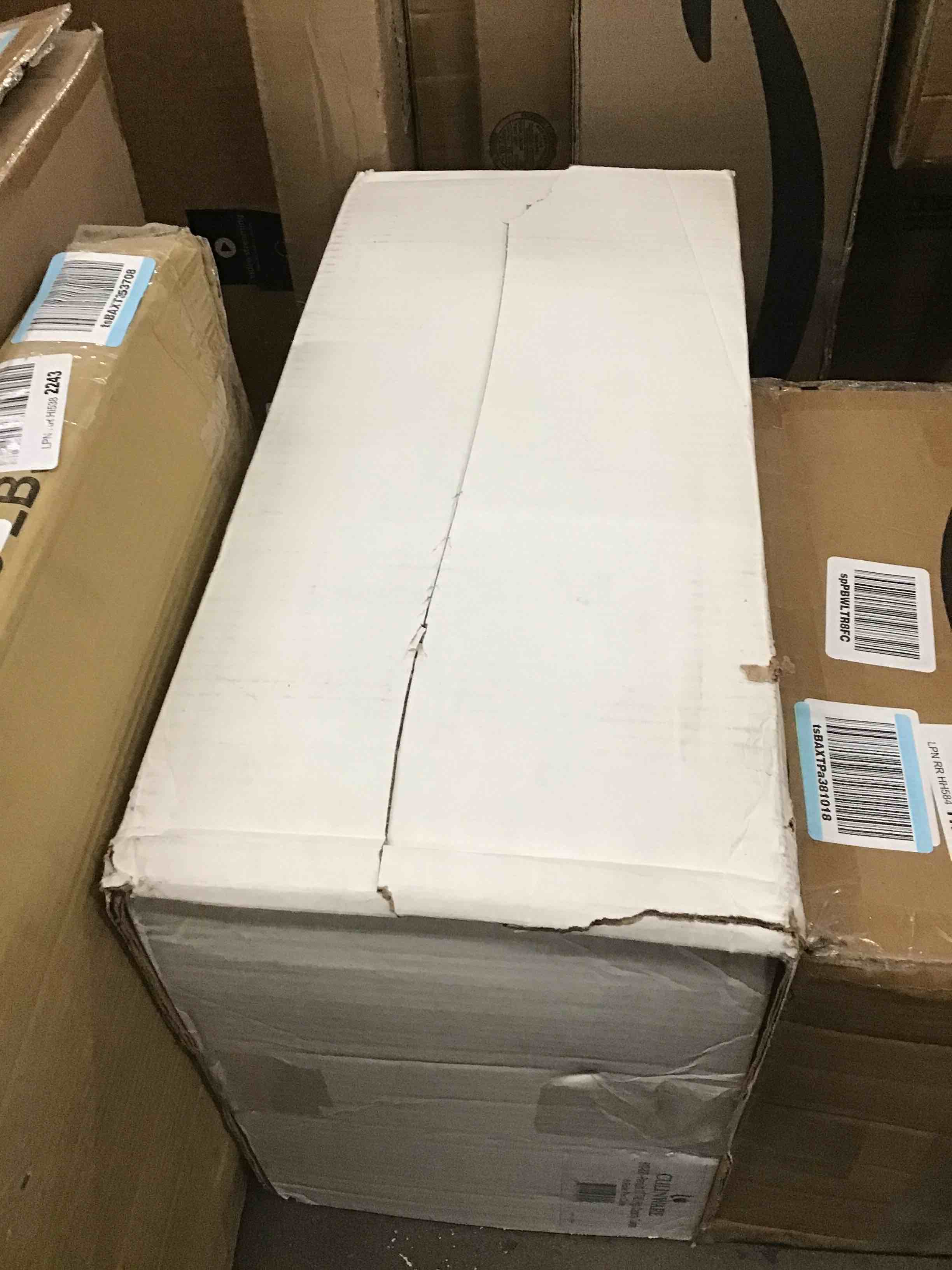 https://s3.amazonaws.com/lotting-images-prod/bidfta/RED5645407_1704559202843.jpeg