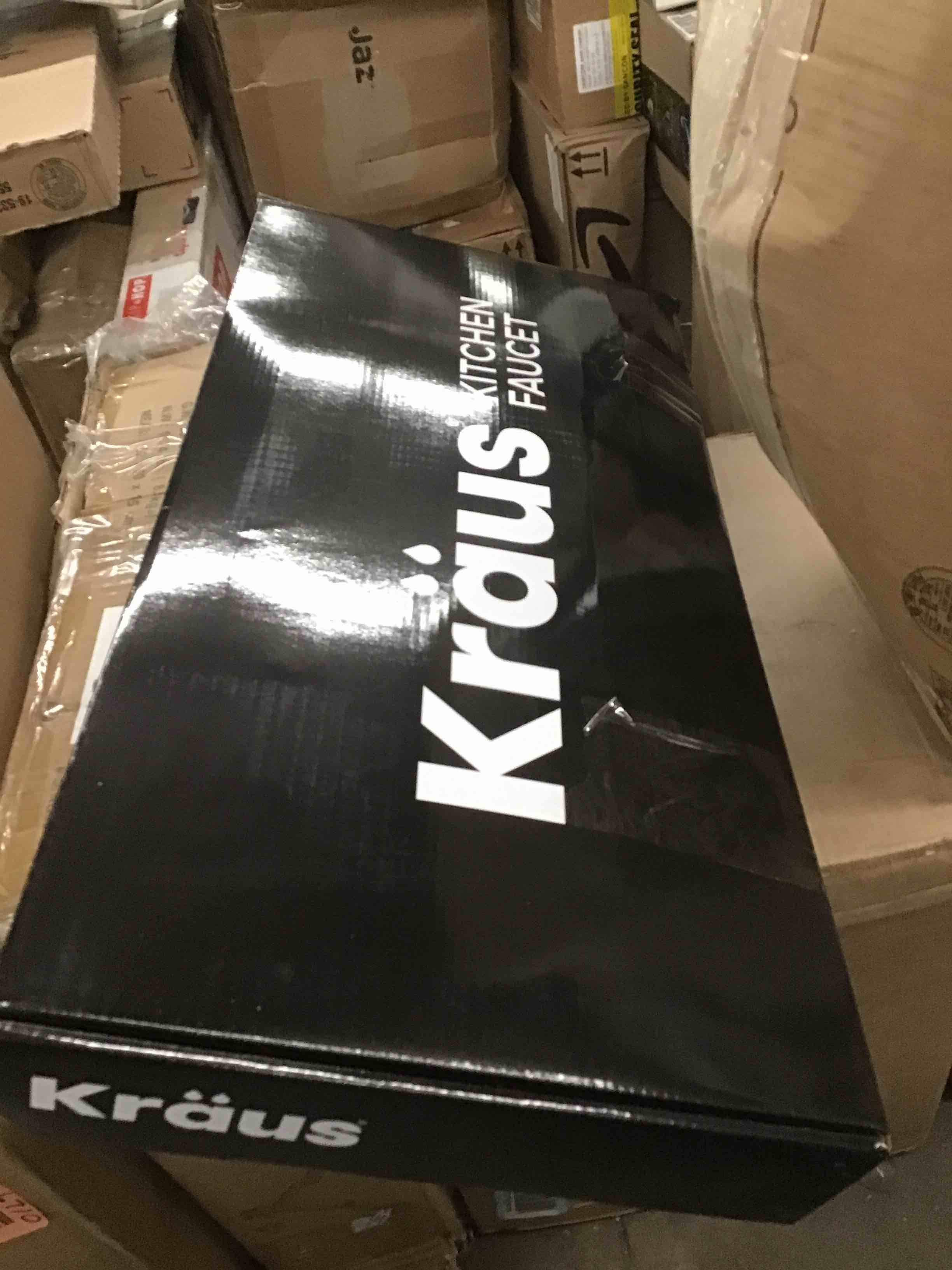 https://s3.amazonaws.com/lotting-images-prod/bidfta/RED5645456_1704720390826.jpeg