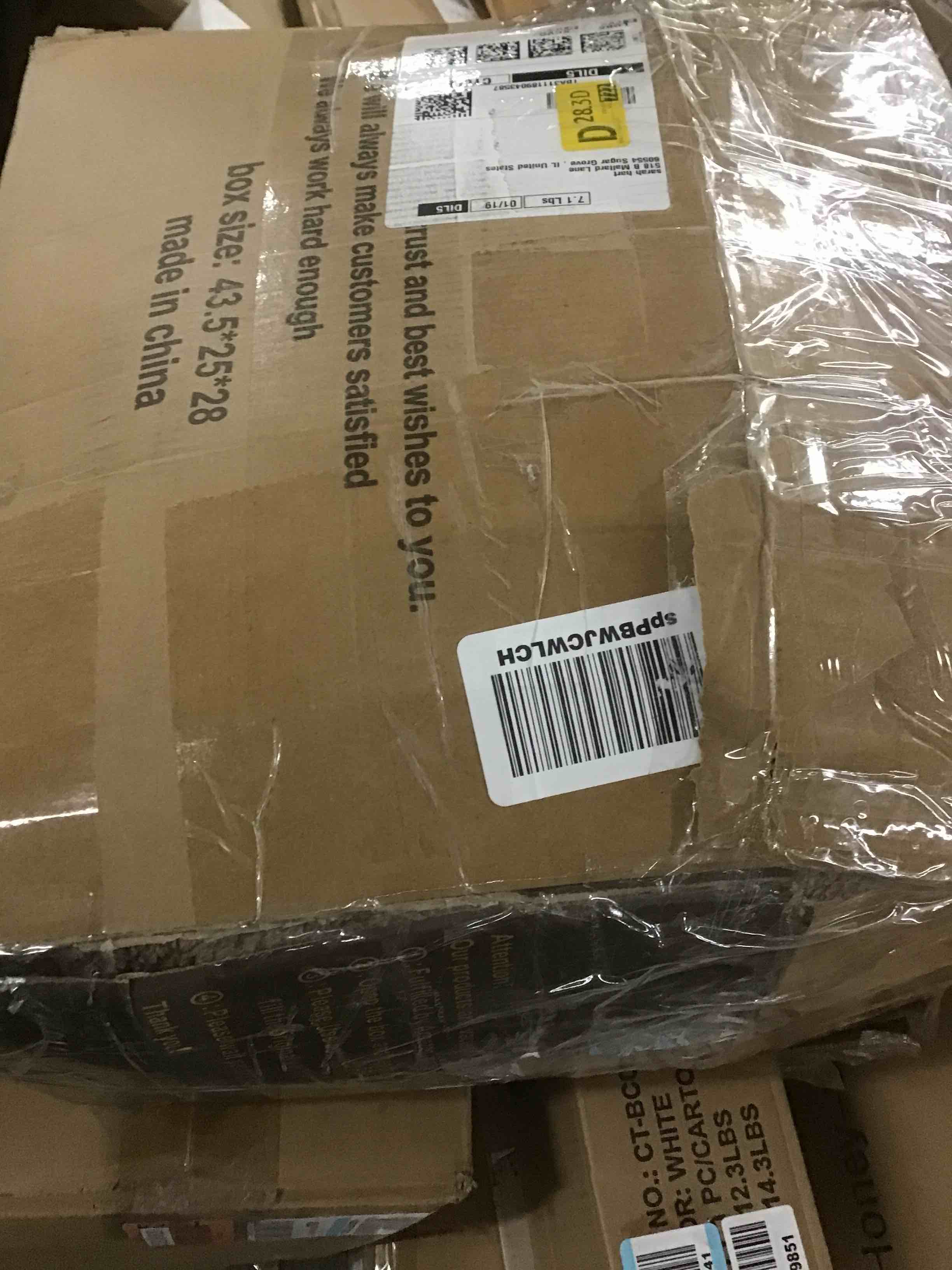 https://s3.amazonaws.com/lotting-images-prod/bidfta/RED5646829_1708356832779.jpeg