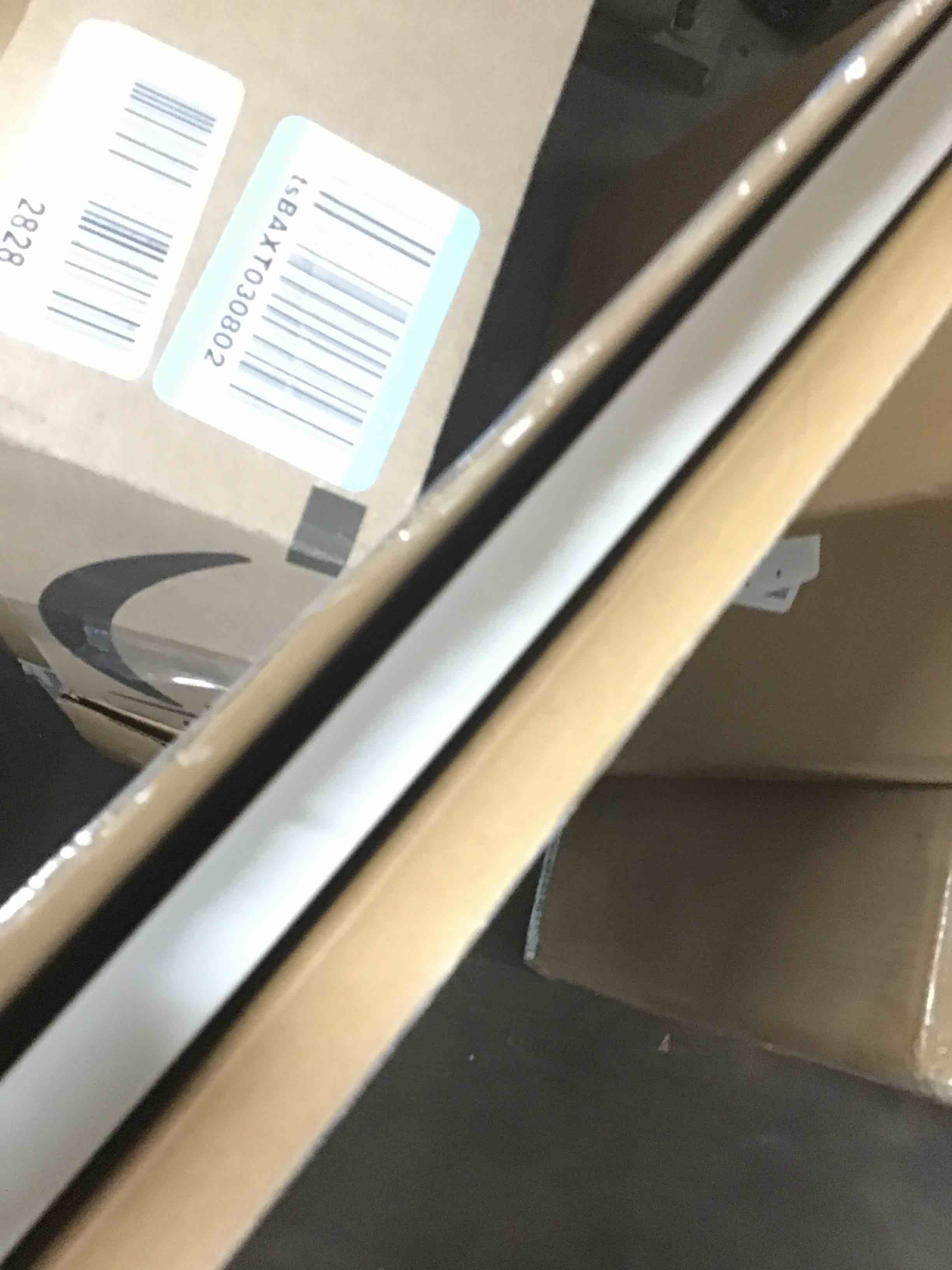 https://s3.amazonaws.com/lotting-images-prod/bidfta/RED5646843_1708359395997.jpeg
