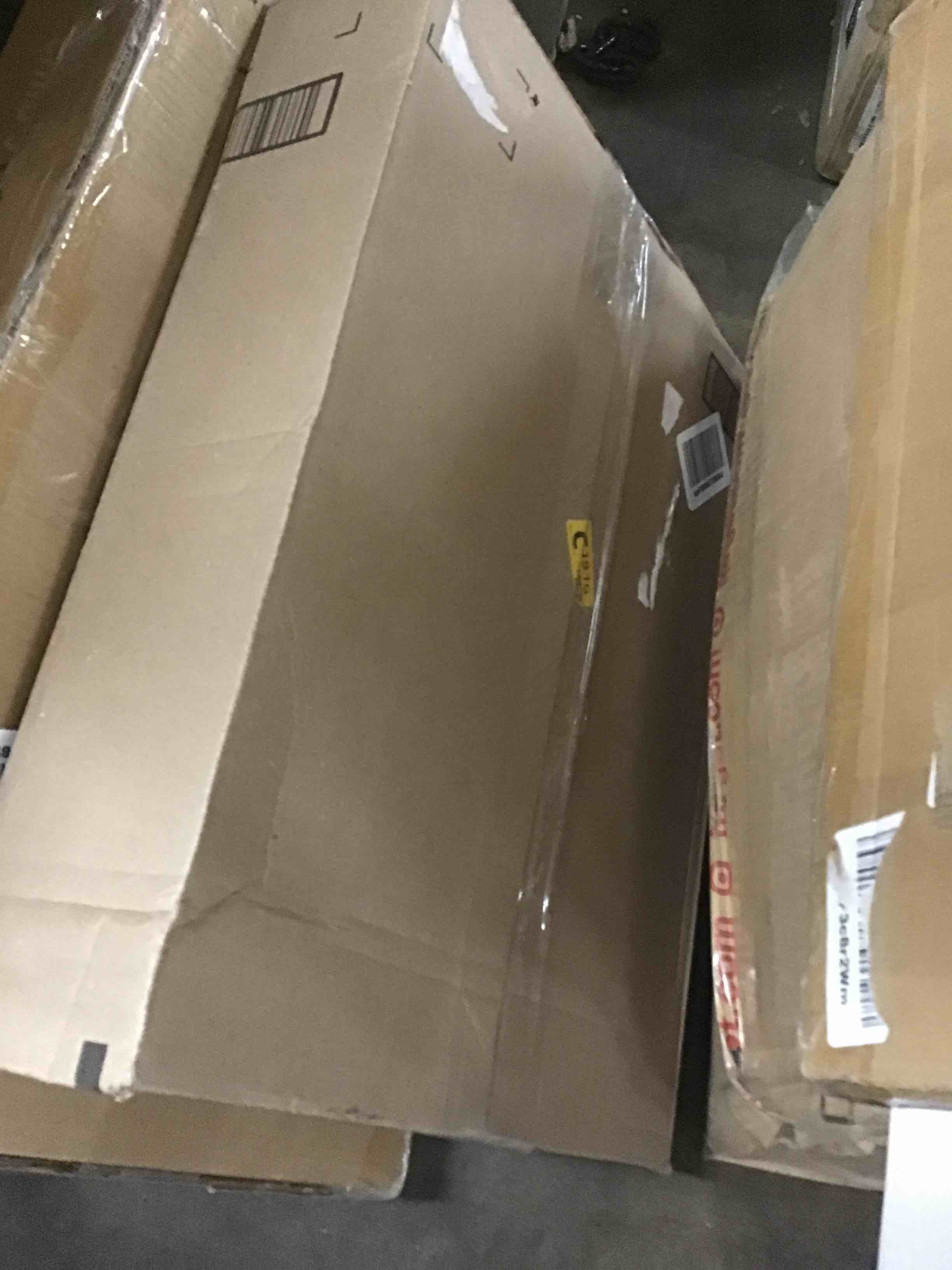 https://s3.amazonaws.com/lotting-images-prod/bidfta/RED5646845_1708360548880.jpeg