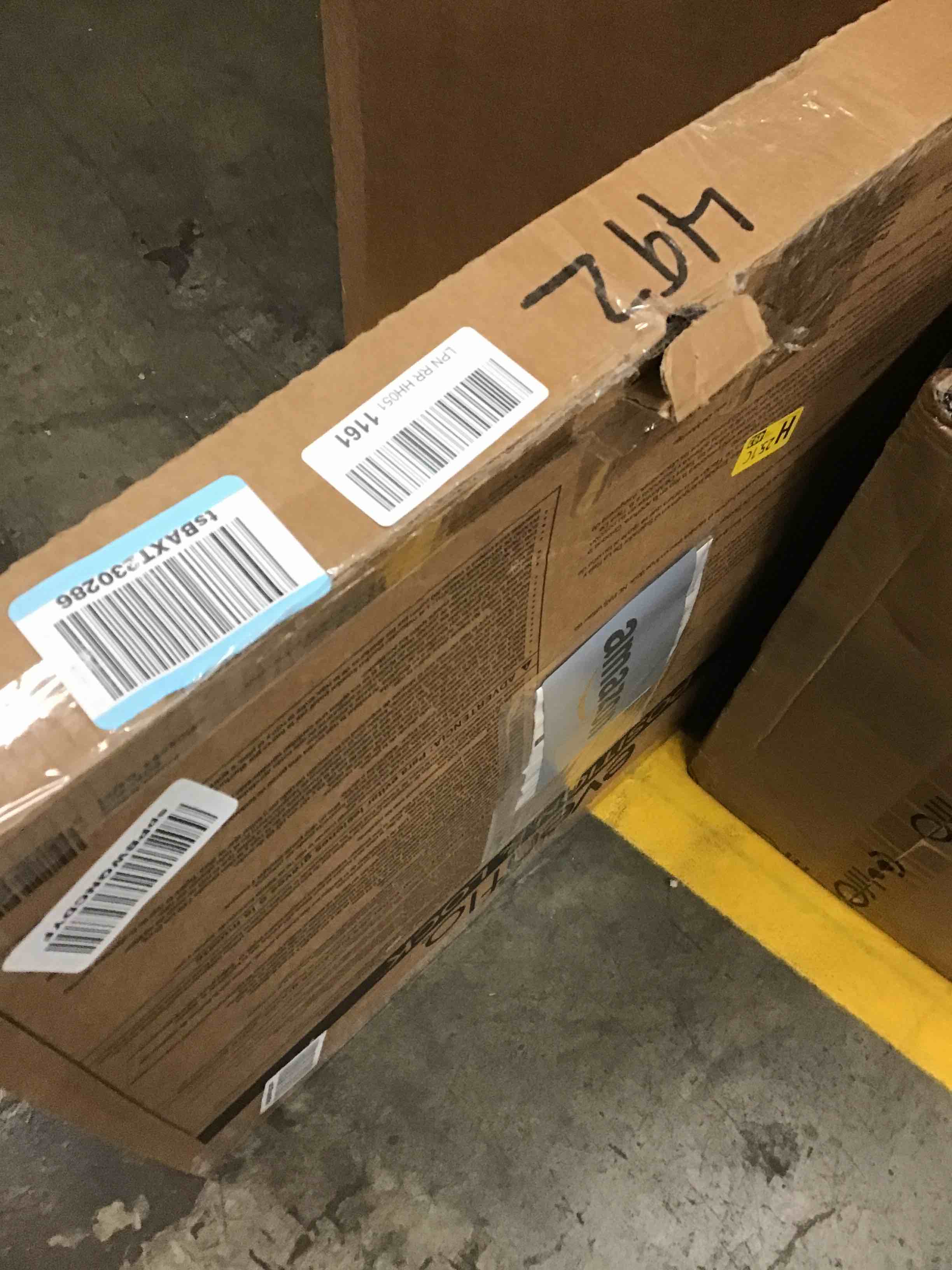 https://s3.amazonaws.com/lotting-images-prod/bidfta/RED5647605_1712839997692.jpeg