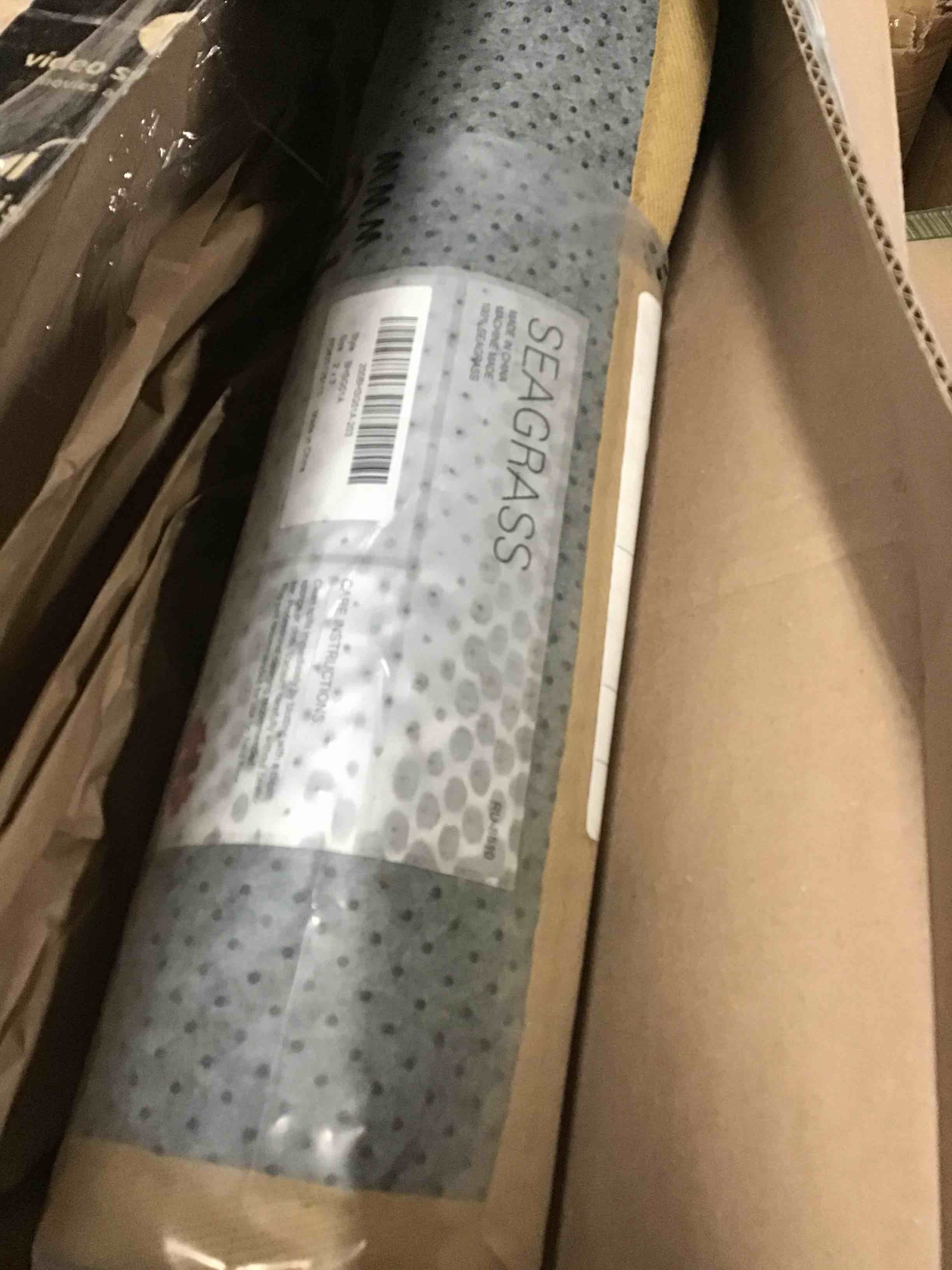 https://s3.amazonaws.com/lotting-images-prod/bidfta/RED5647613_1712840660091.jpeg