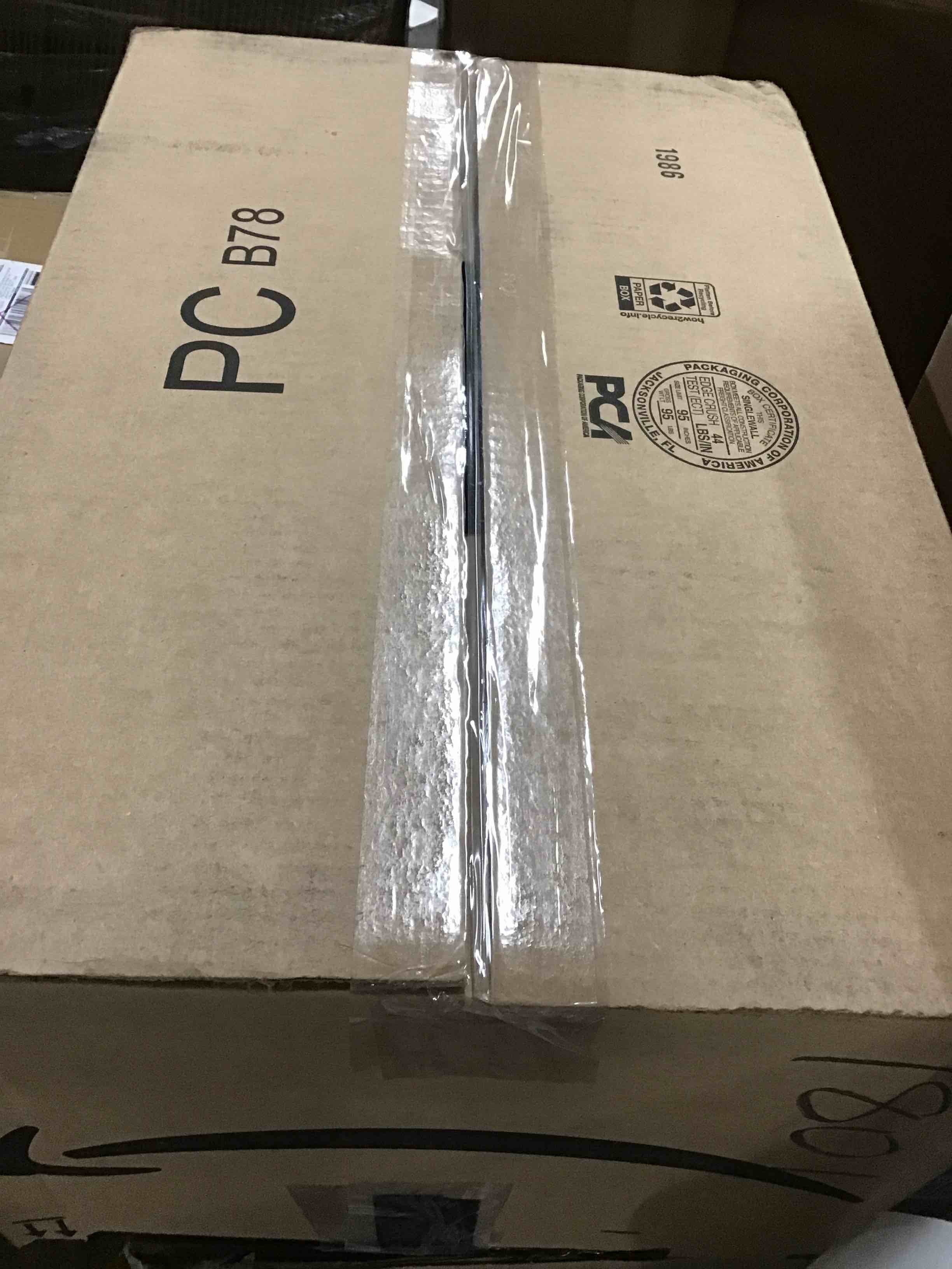 https://s3.amazonaws.com/lotting-images-prod/bidfta/RED5647653_1712846673235.jpeg