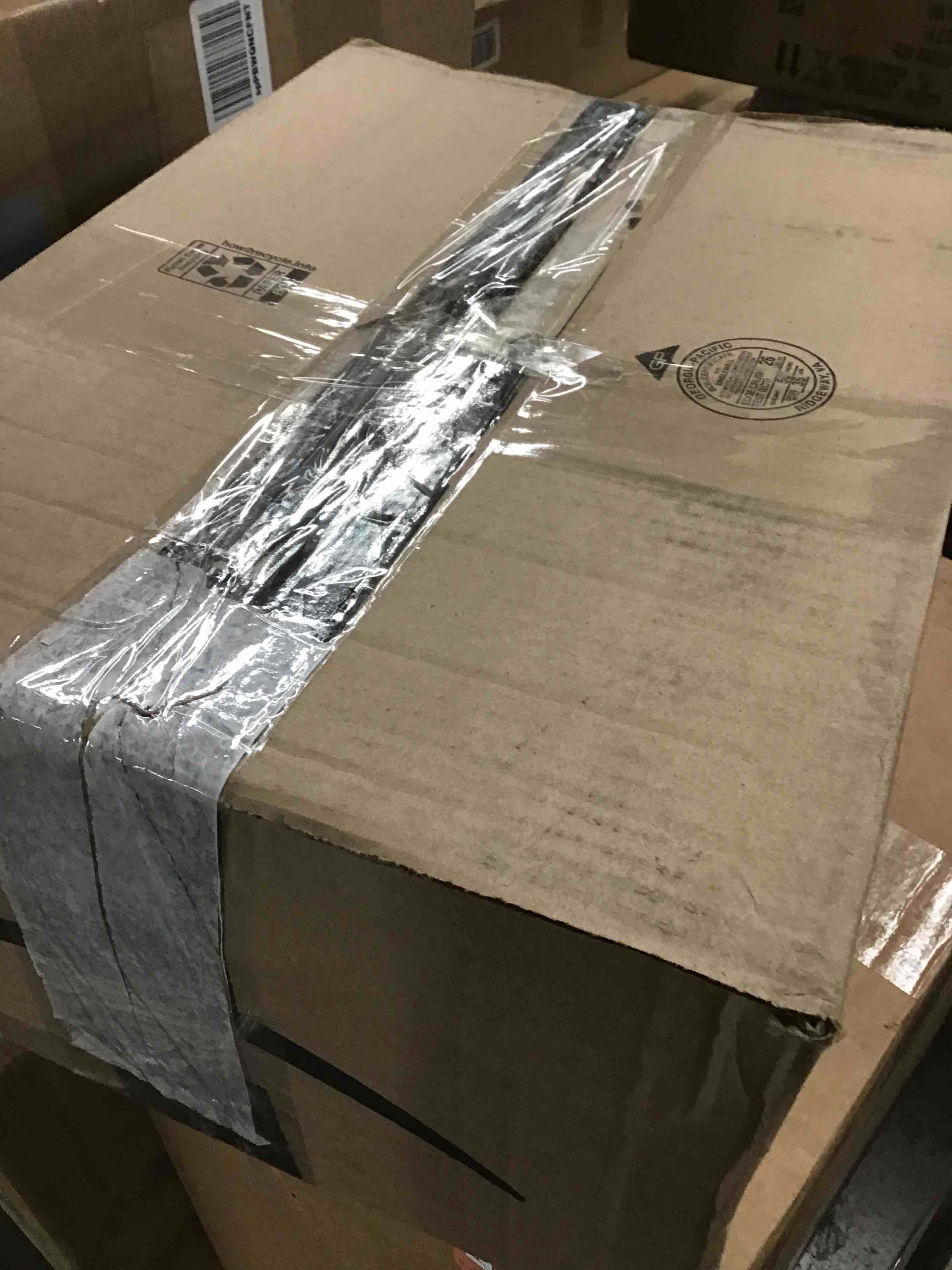https://s3.amazonaws.com/lotting-images-prod/bidfta/RED5647655_1712846938294.jpeg