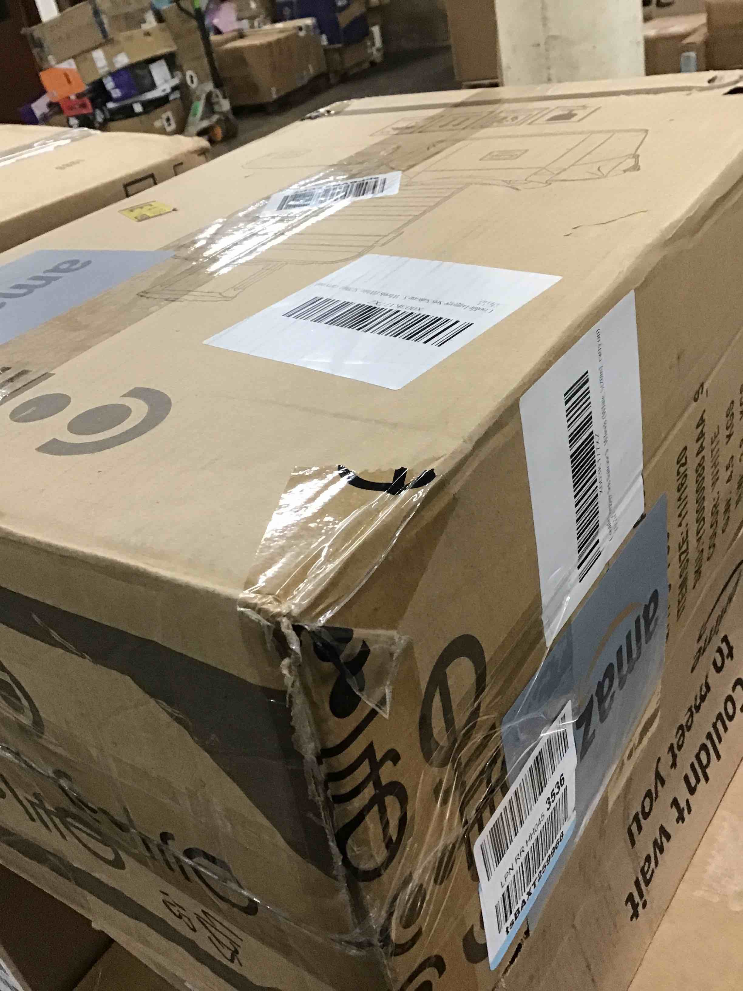 https://s3.amazonaws.com/lotting-images-prod/bidfta/RED5647656_1712847054003.jpeg