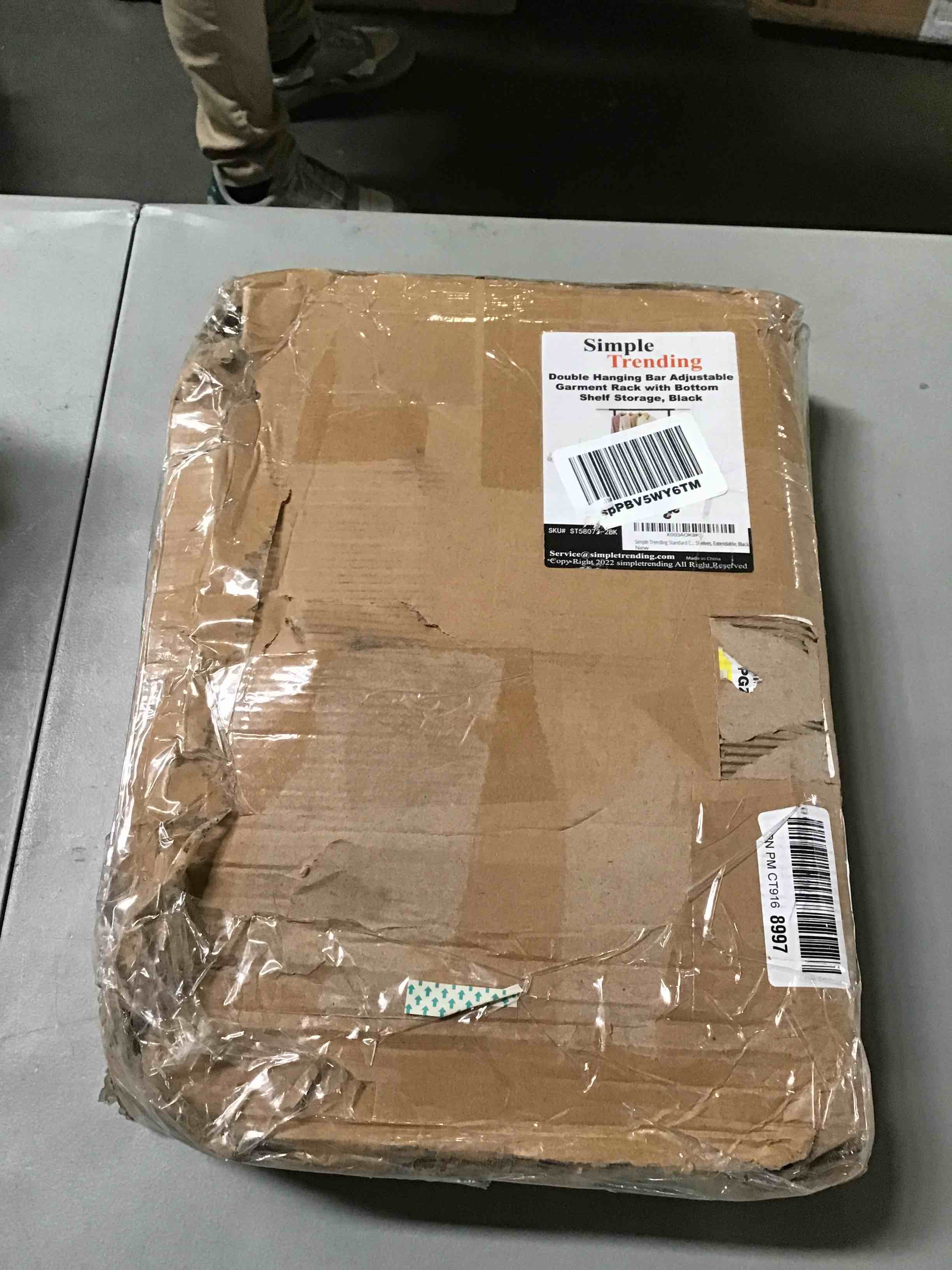 https://s3.amazonaws.com/lotting-images-prod/bidfta/RED5651703_1698335910042.jpeg