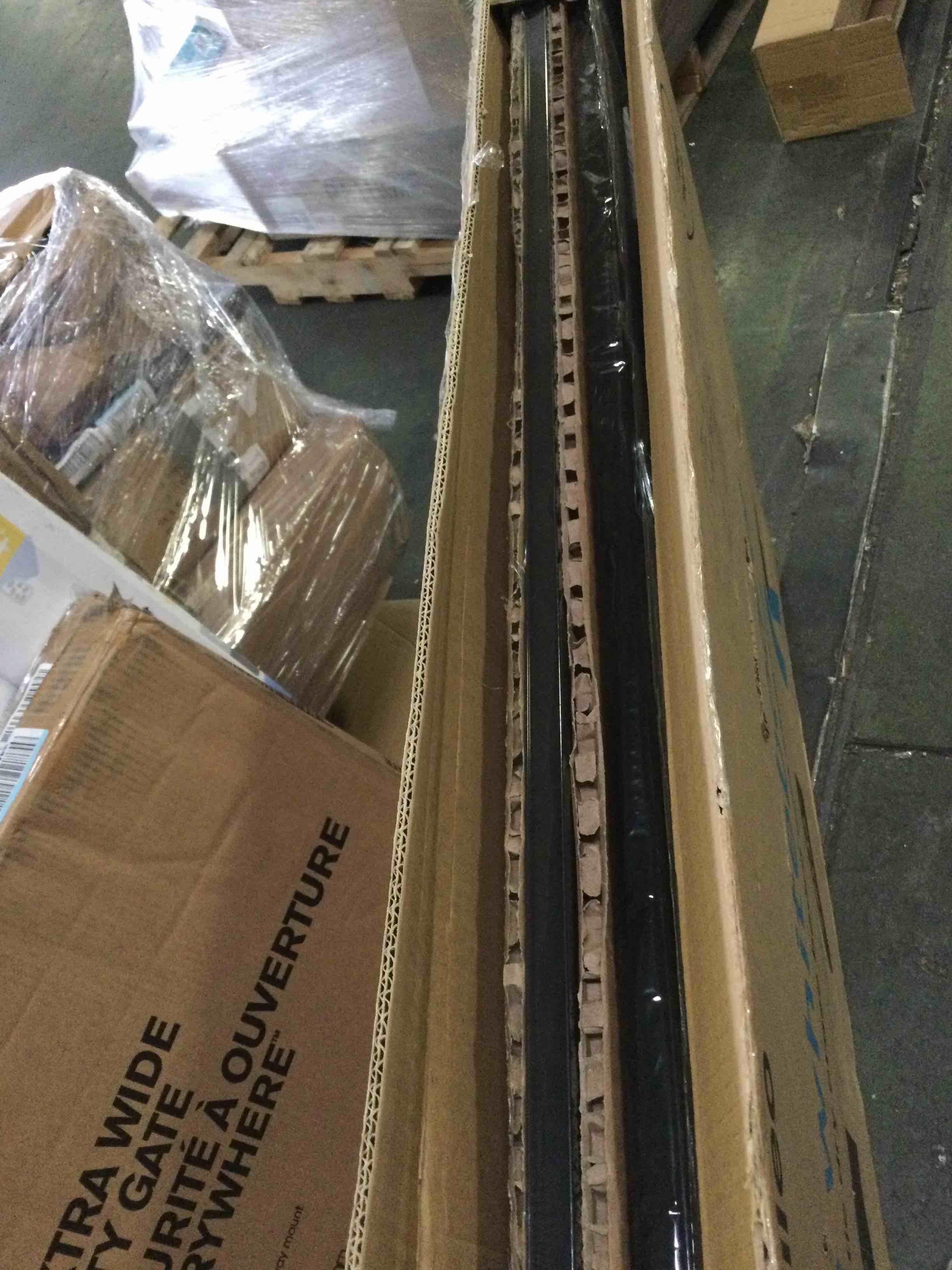 https://s3.amazonaws.com/lotting-images-prod/bidfta/RED5652093_1698844422234.jpeg