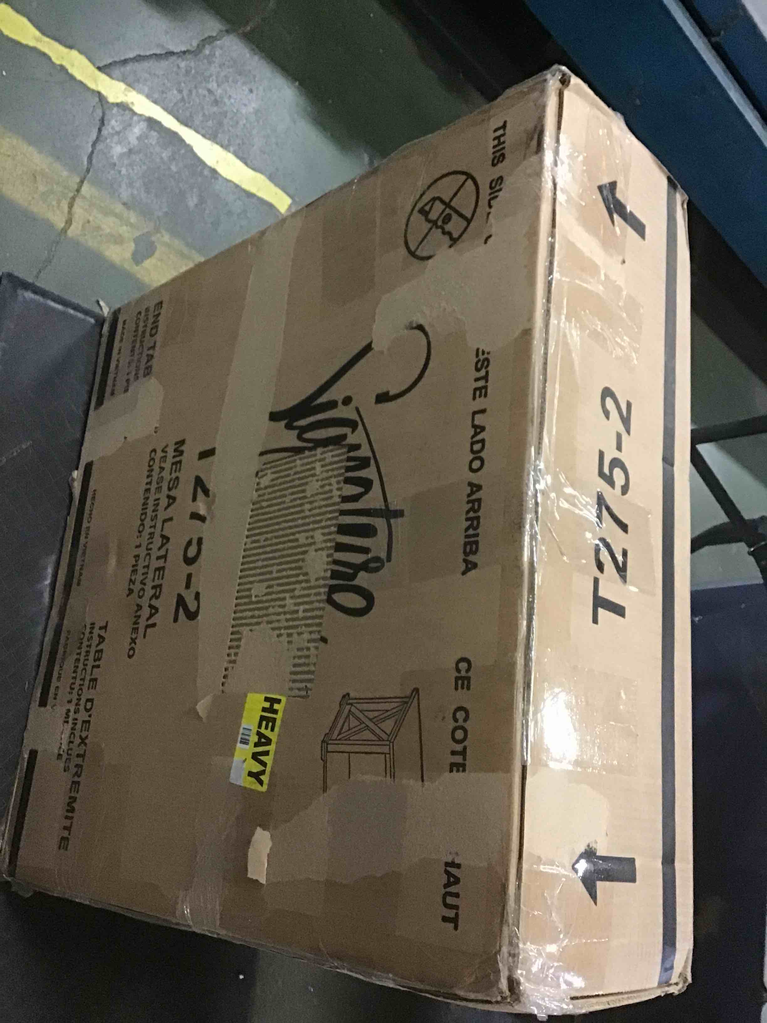 https://s3.amazonaws.com/lotting-images-prod/bidfta/RED5652487_1697807711178.jpeg