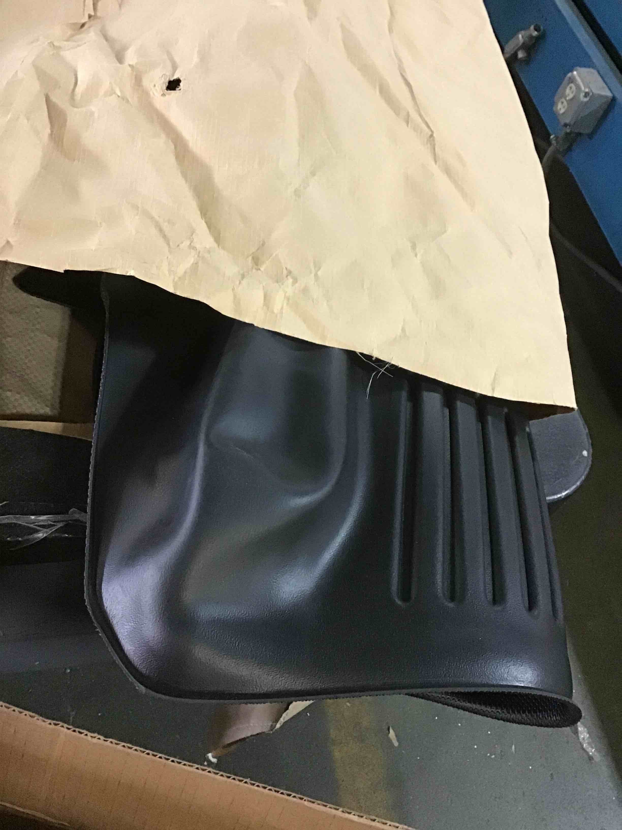 Mixsuper Liner Front Floor Mats for 1999-2007 Ford F-250 / F-350 / F-450 / F-550 Super Duty (All Models) / 2000-2005 Excursion Accessories All Weather Floor Liners 1st Row Set Black