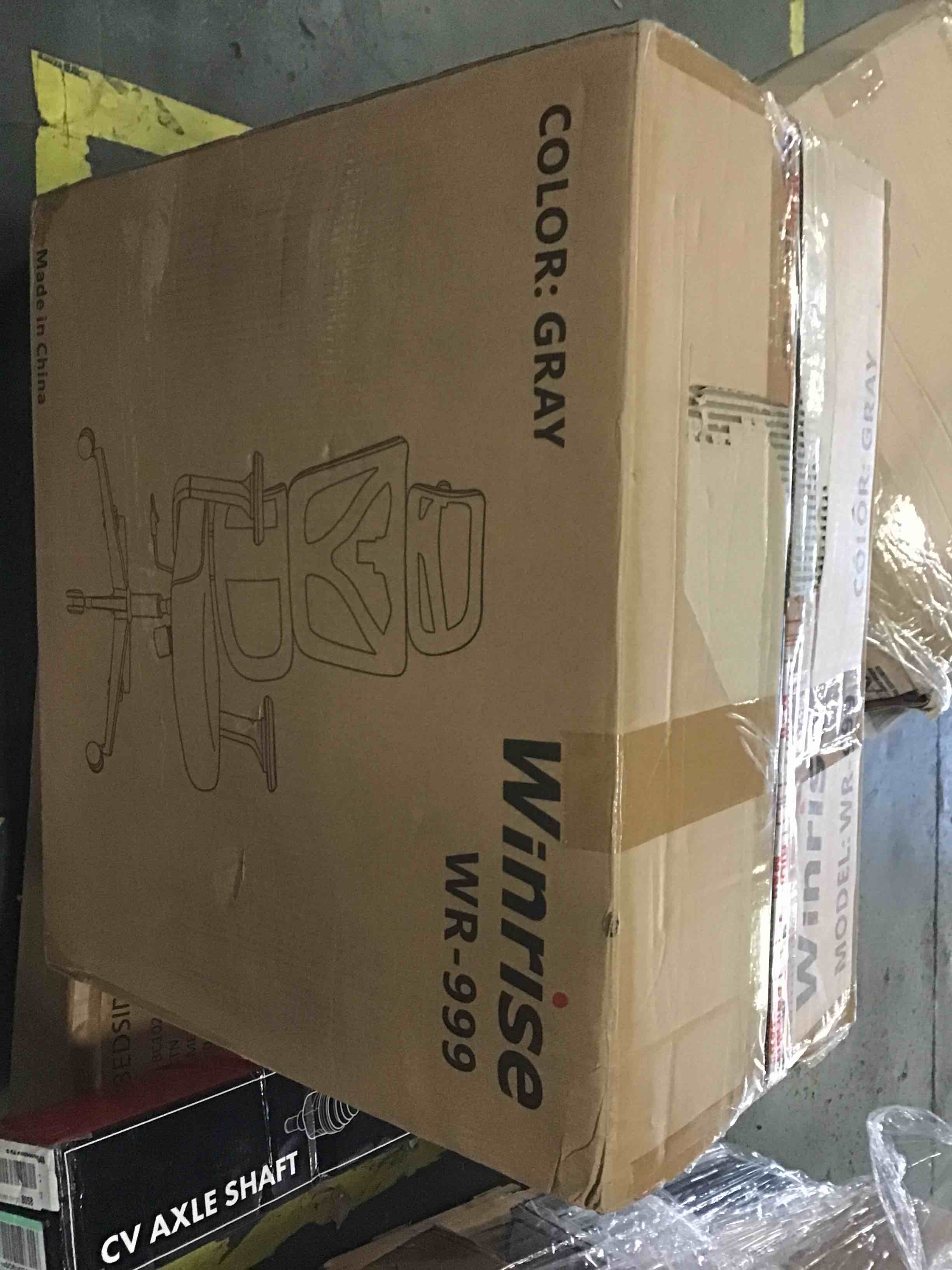 https://s3.amazonaws.com/lotting-images-prod/bidfta/RED5653381_1699276643769.jpeg