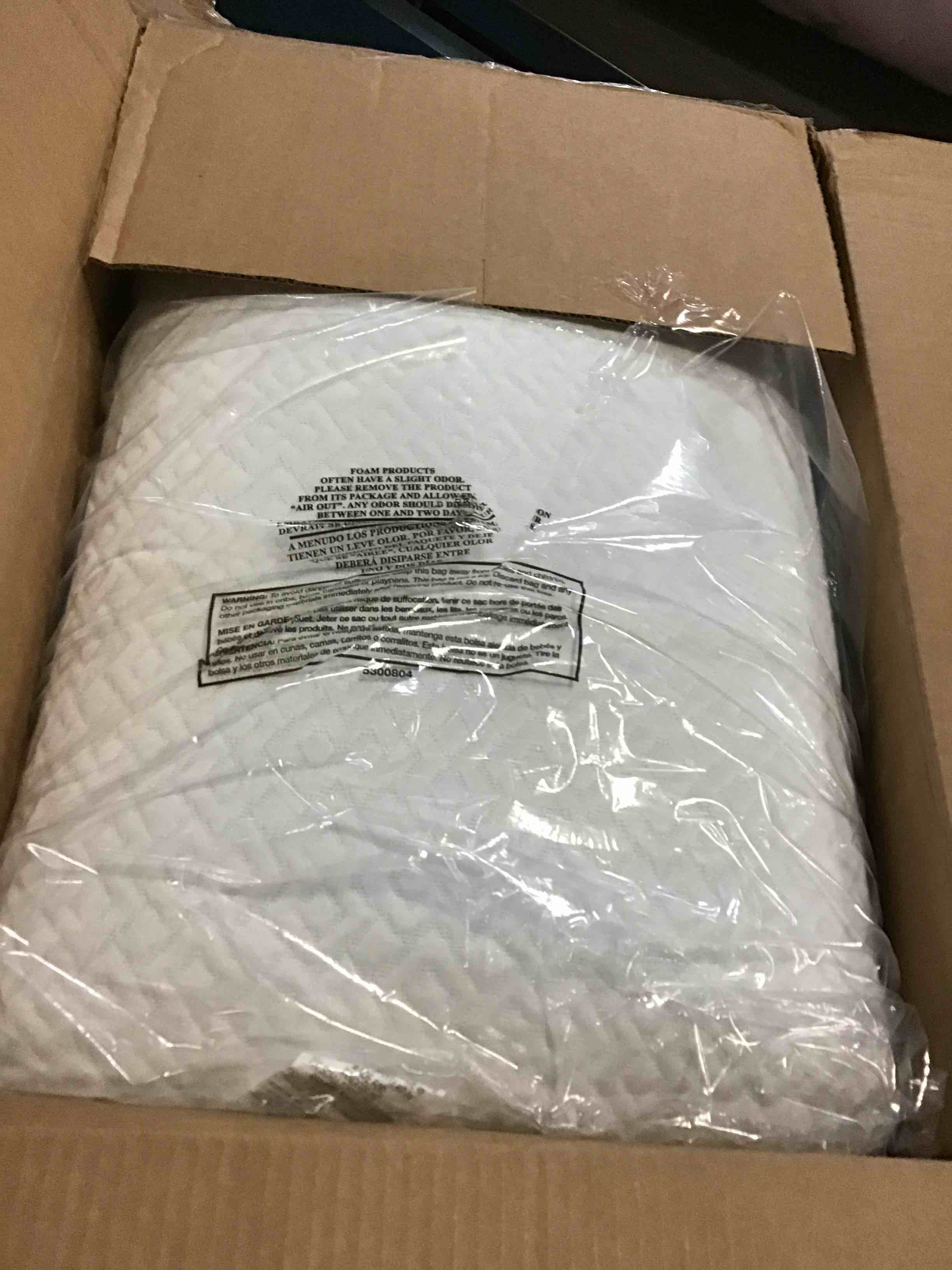 https://s3.amazonaws.com/lotting-images-prod/bidfta/RED5653694_1699366685287.jpeg