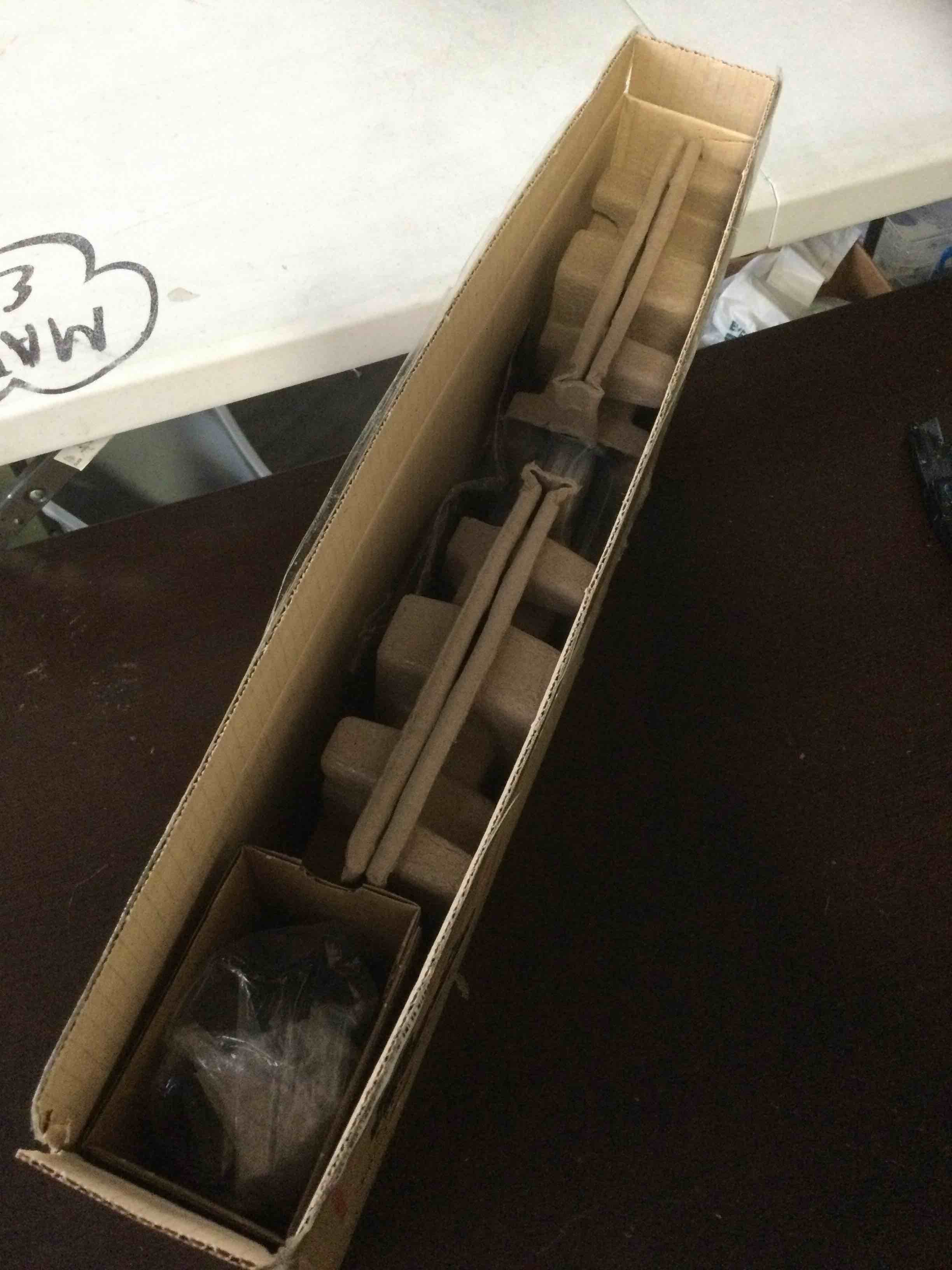 https://s3.amazonaws.com/lotting-images-prod/bidfta/RED5654618_1698676551610.jpeg