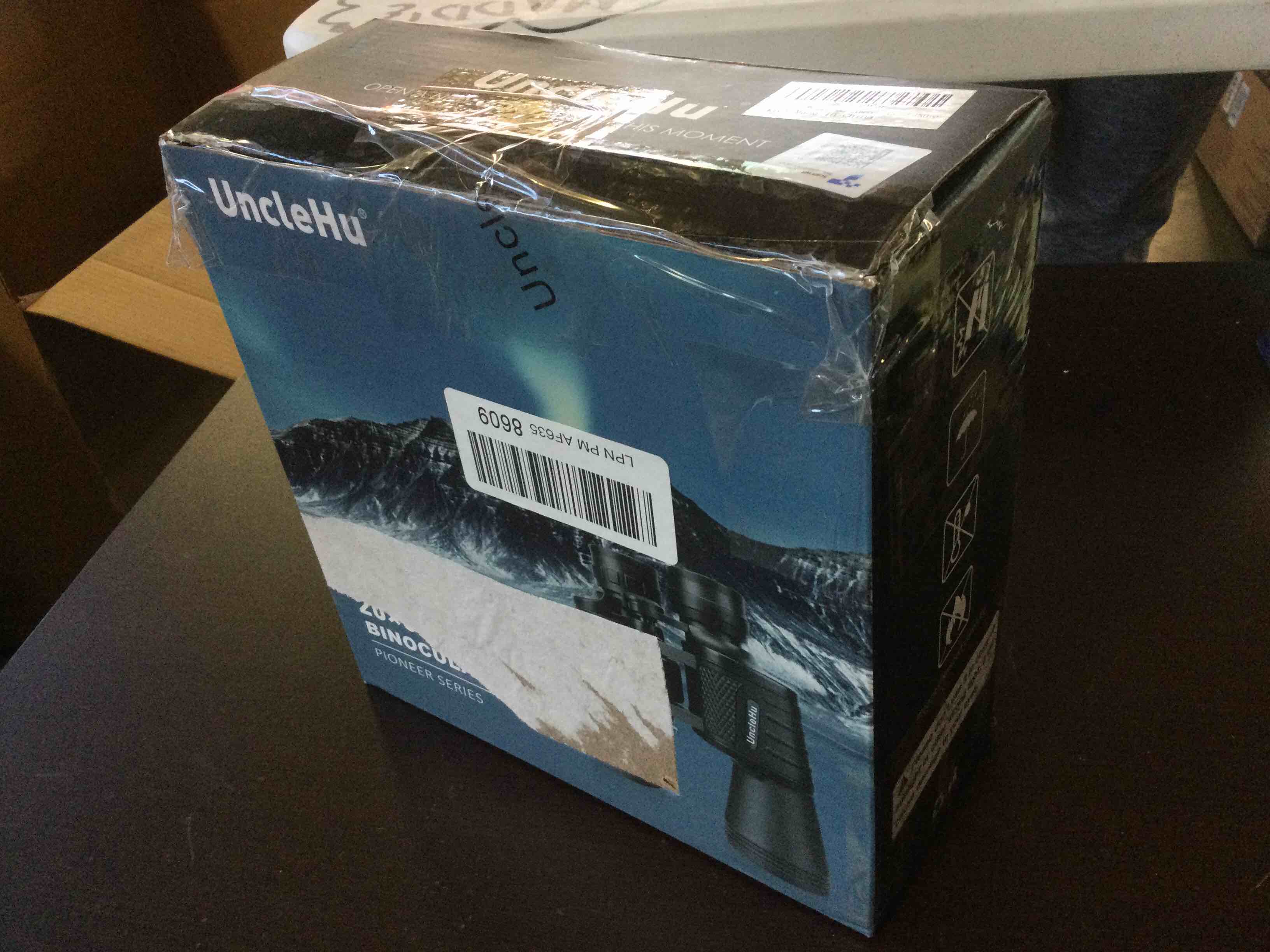 https://s3.amazonaws.com/lotting-images-prod/bidfta/RED5654738_1698758292730.jpeg