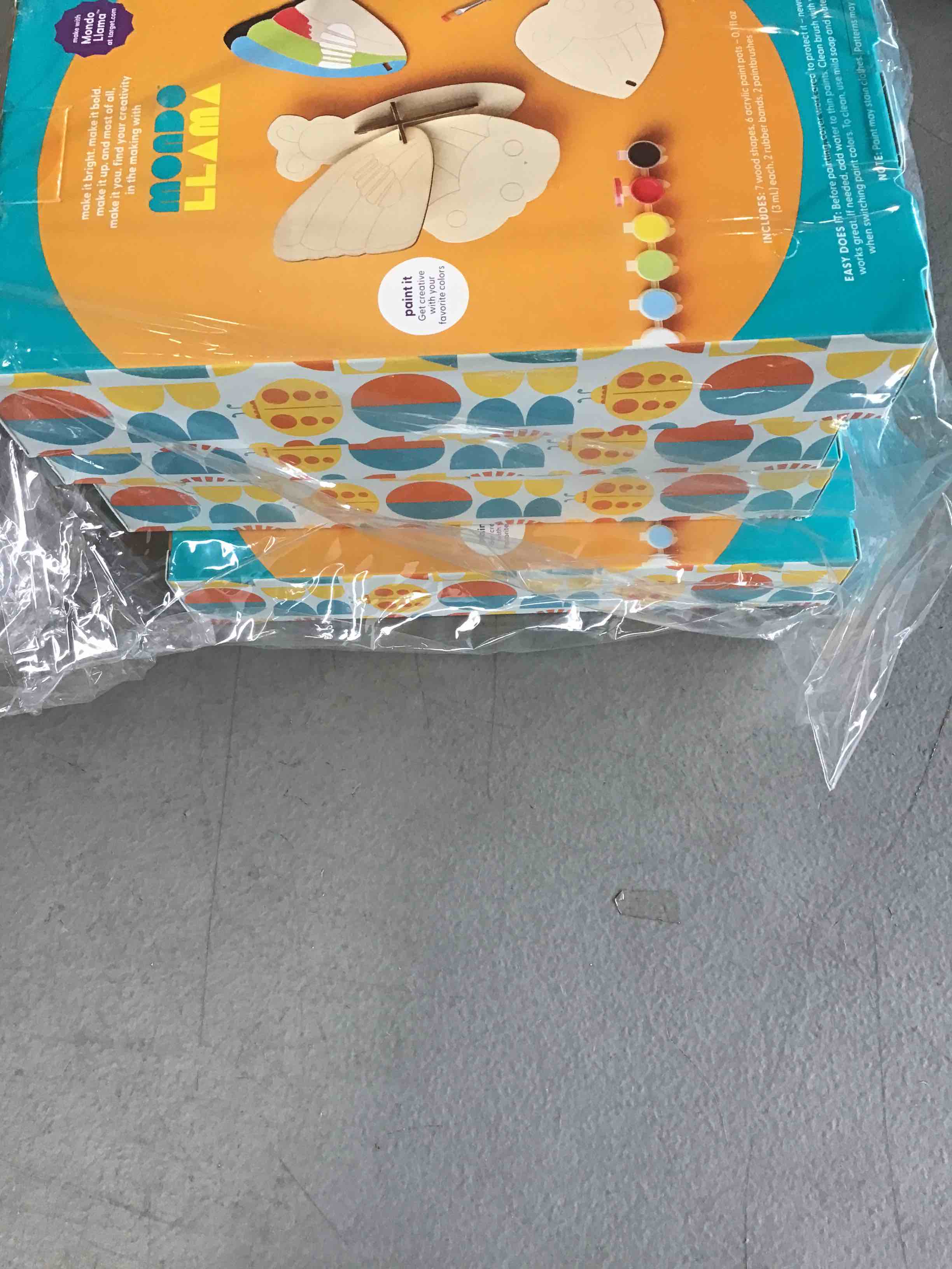 https://s3.amazonaws.com/lotting-images-prod/bidfta/RED5656018_1697480396860.jpeg
