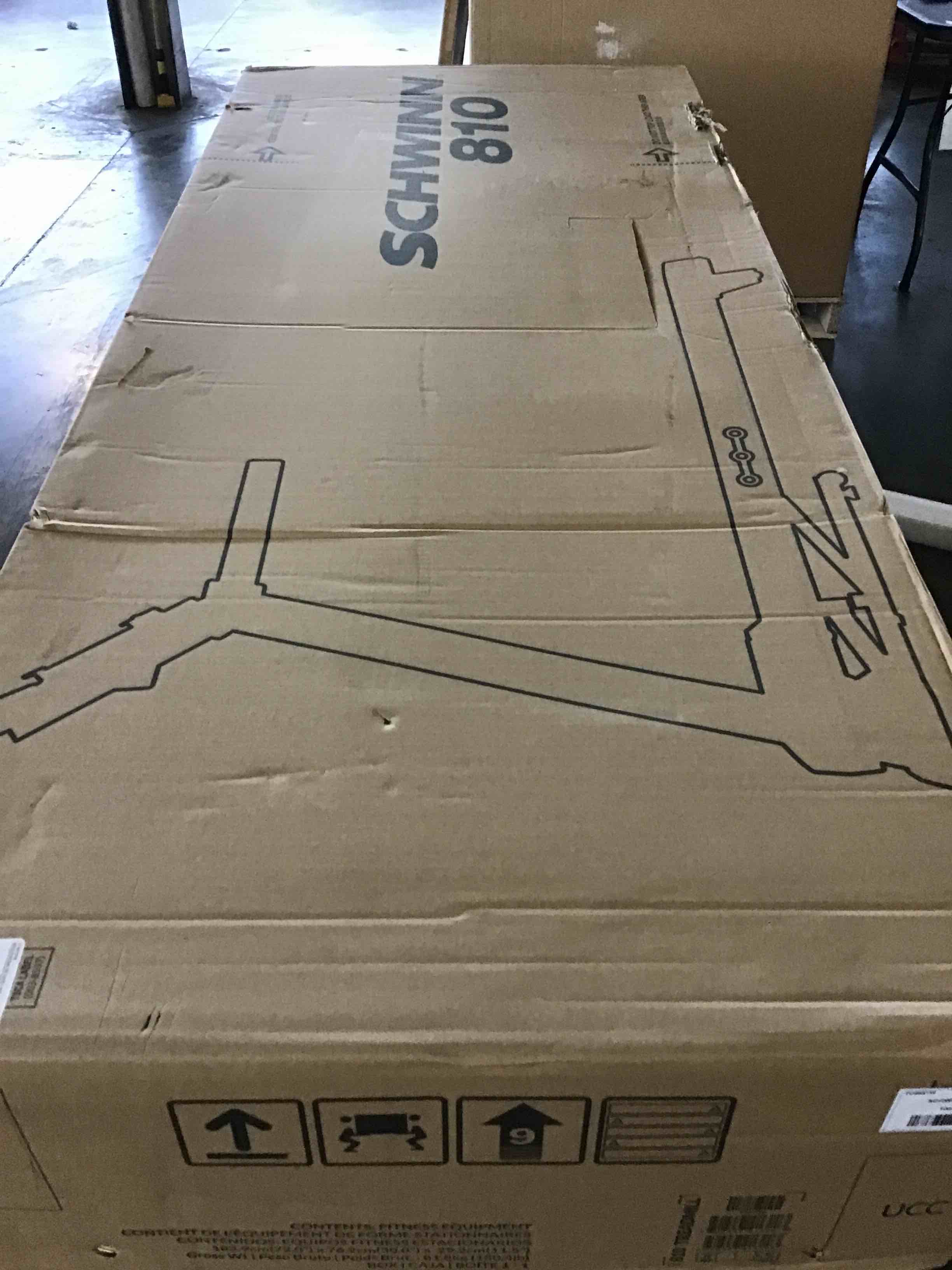 https://s3.amazonaws.com/lotting-images-prod/bidfta/RED5656383_1699552699317.jpeg
